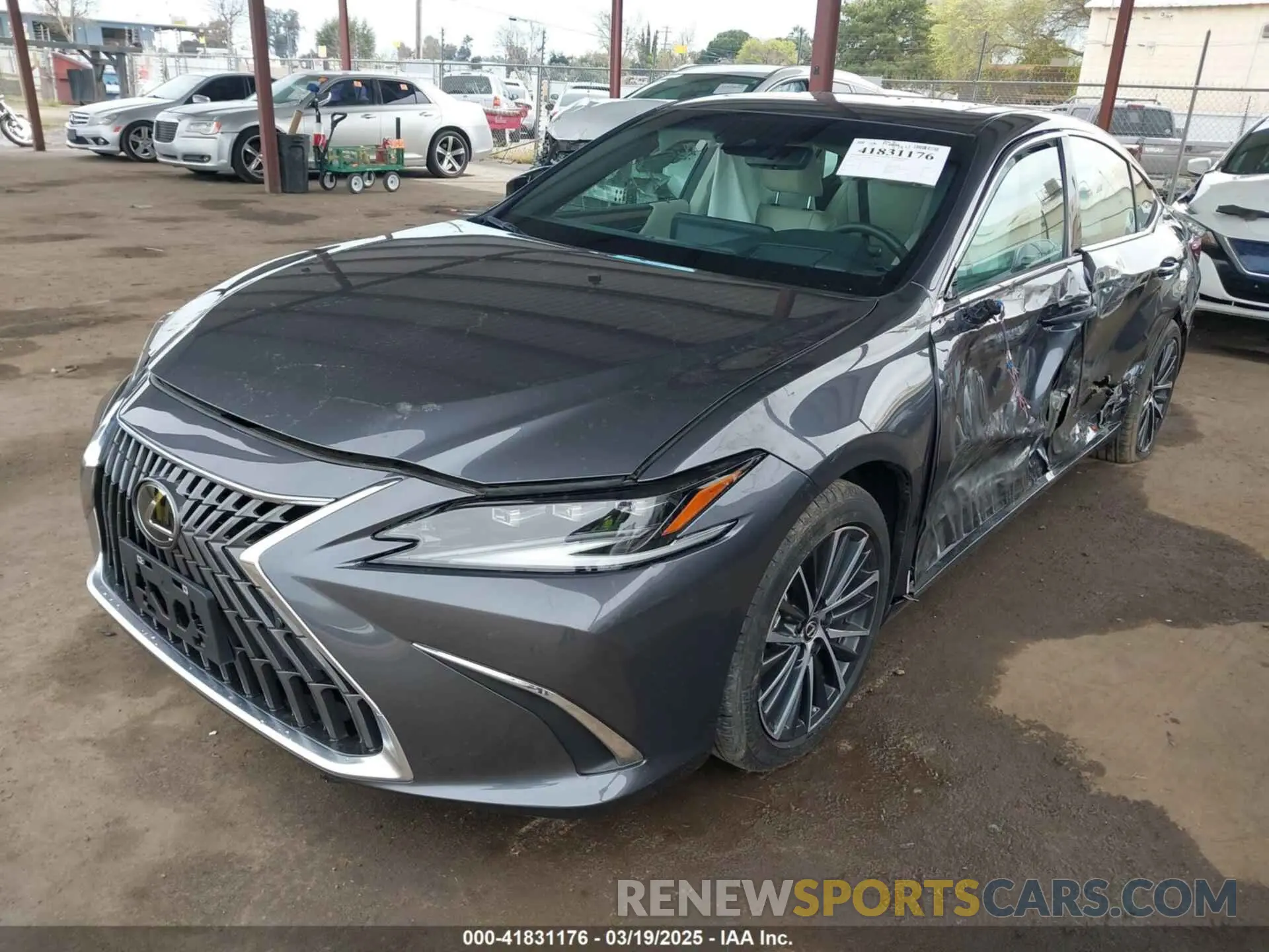 2 Photograph of a damaged car 58ADA1C15RU050623 LEXUS ES 300H 2024