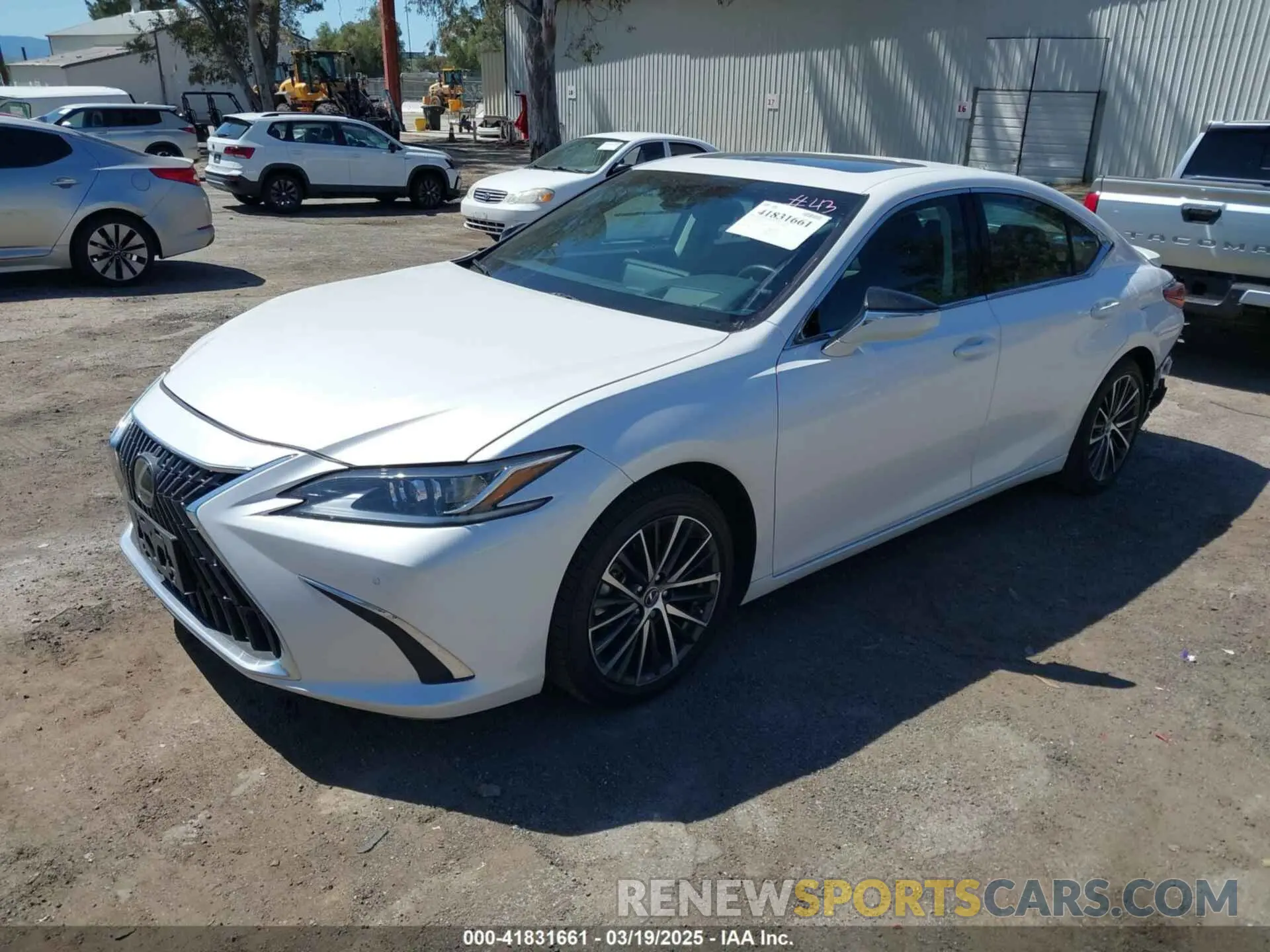 2 Photograph of a damaged car 58ADA1C16RU039730 LEXUS ES 300H 2024