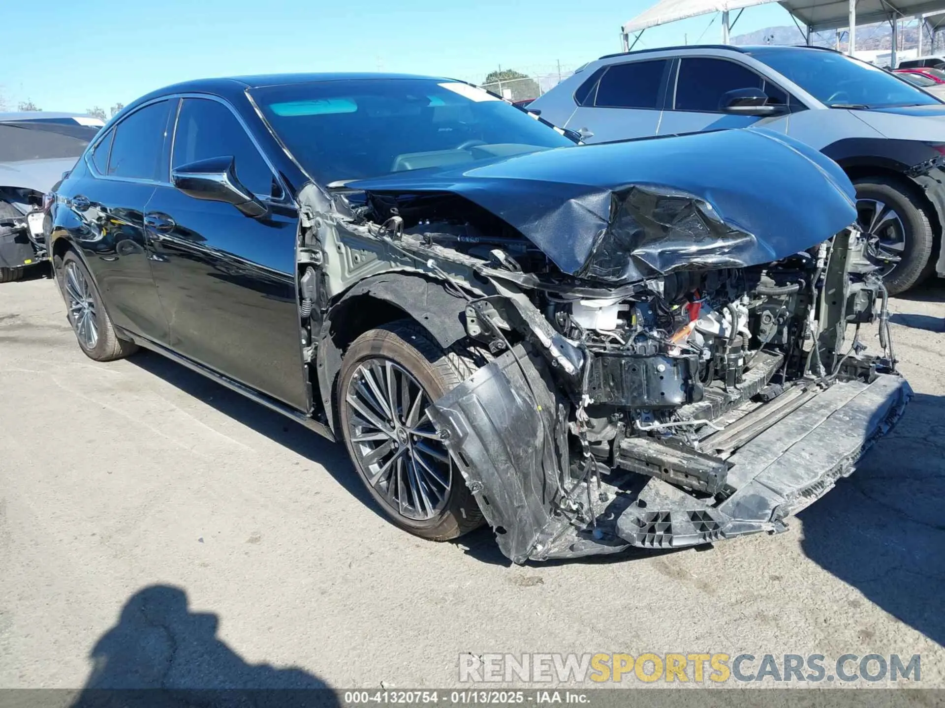 1 Photograph of a damaged car 58ADA1C1XRU053145 LEXUS ES 300H 2024