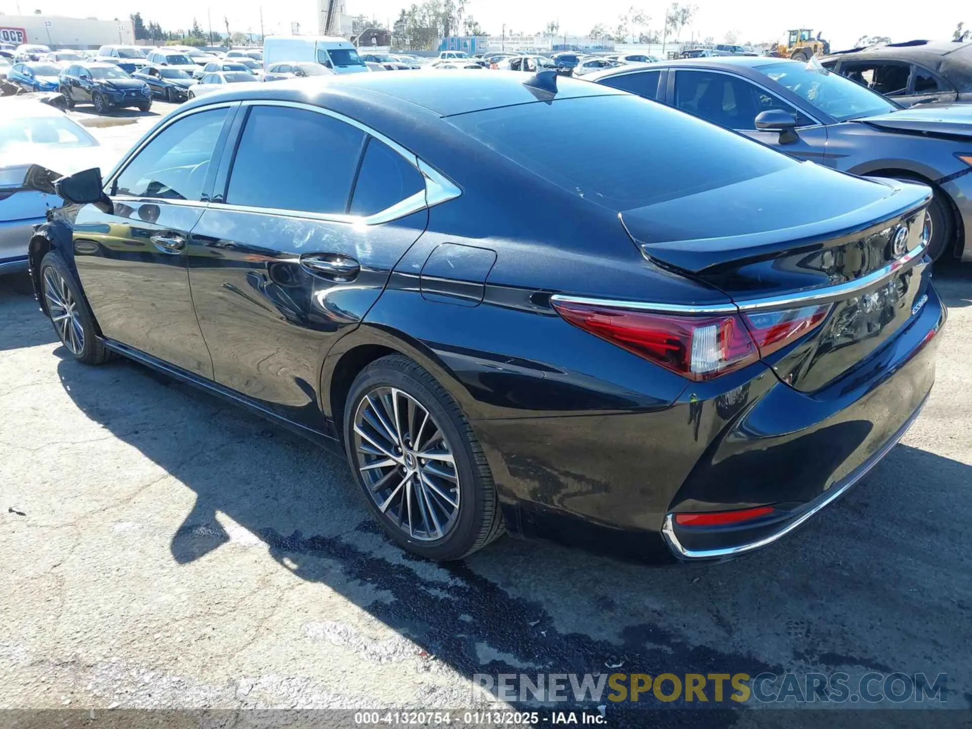3 Photograph of a damaged car 58ADA1C1XRU053145 LEXUS ES 300H 2024