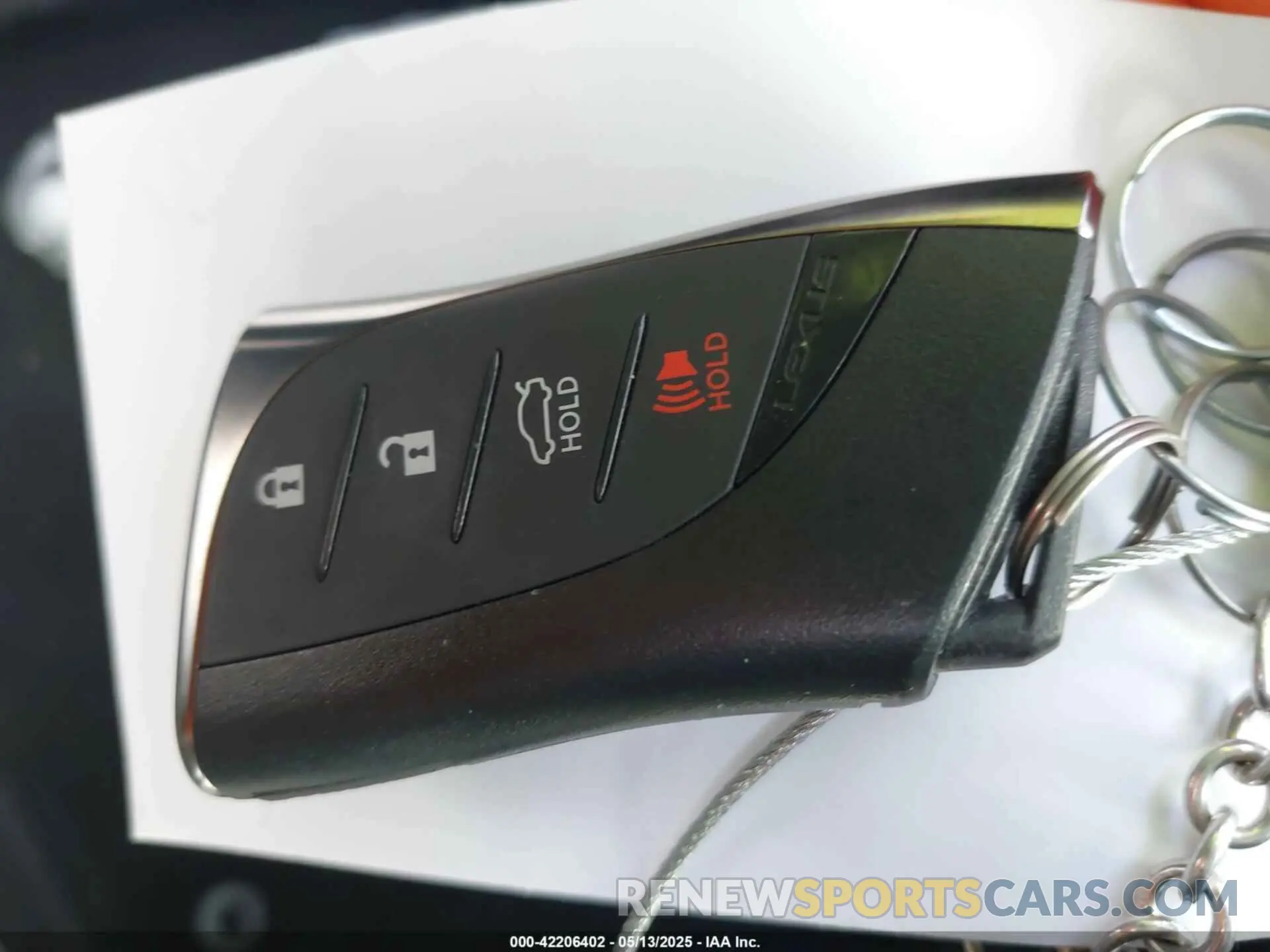 11 Photograph of a damaged car 58AEA1C10RU048315 LEXUS ES 300H 2024
