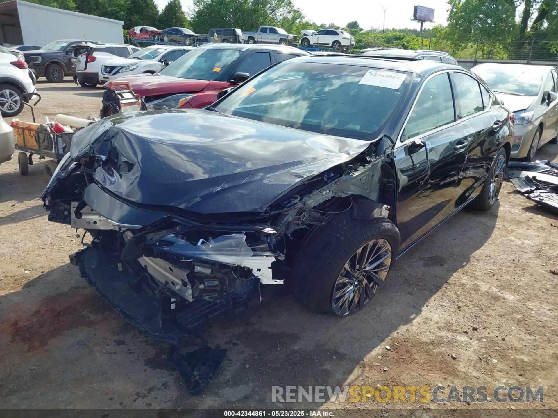 2 Photograph of a damaged car 58AFA1C16SU067283 LEXUS ES 300H 2025