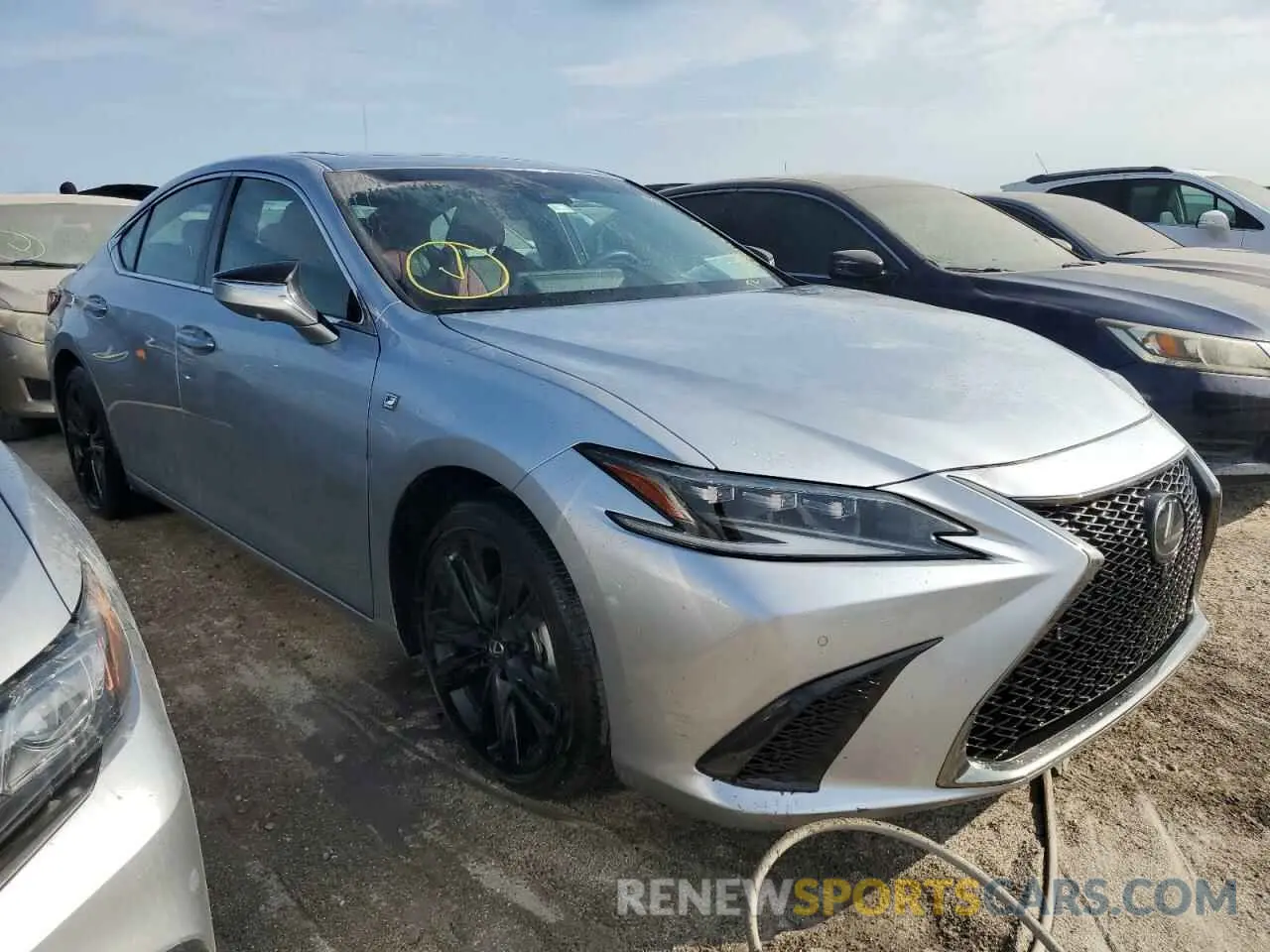 4 Photograph of a damaged car 58ABA1C18PU035103 LEXUS ES 300H F 2023
