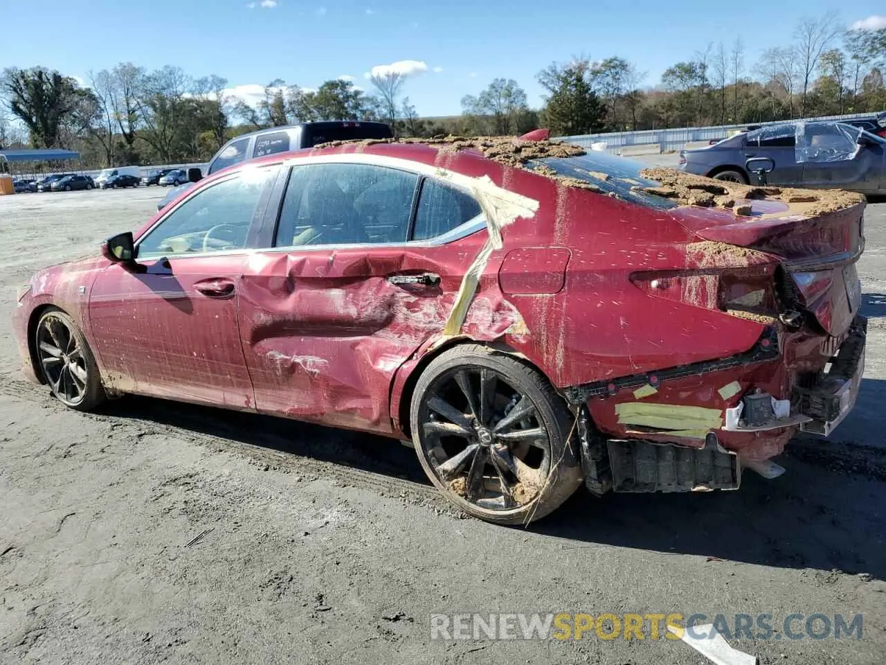 2 Photograph of a damaged car 58ABA1C19RU037316 LEXUS ES 300H F 2024