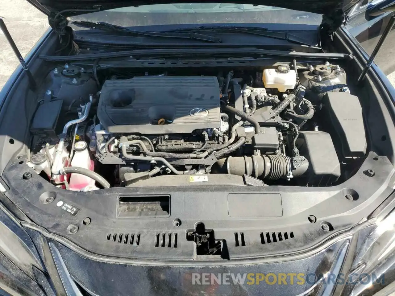 11 Photograph of a damaged car 58ABA1C19RU041012 LEXUS ES 300H F 2024
