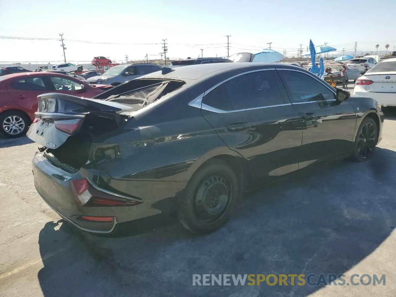 3 Photograph of a damaged car 58ABA1C19RU041012 LEXUS ES 300H F 2024