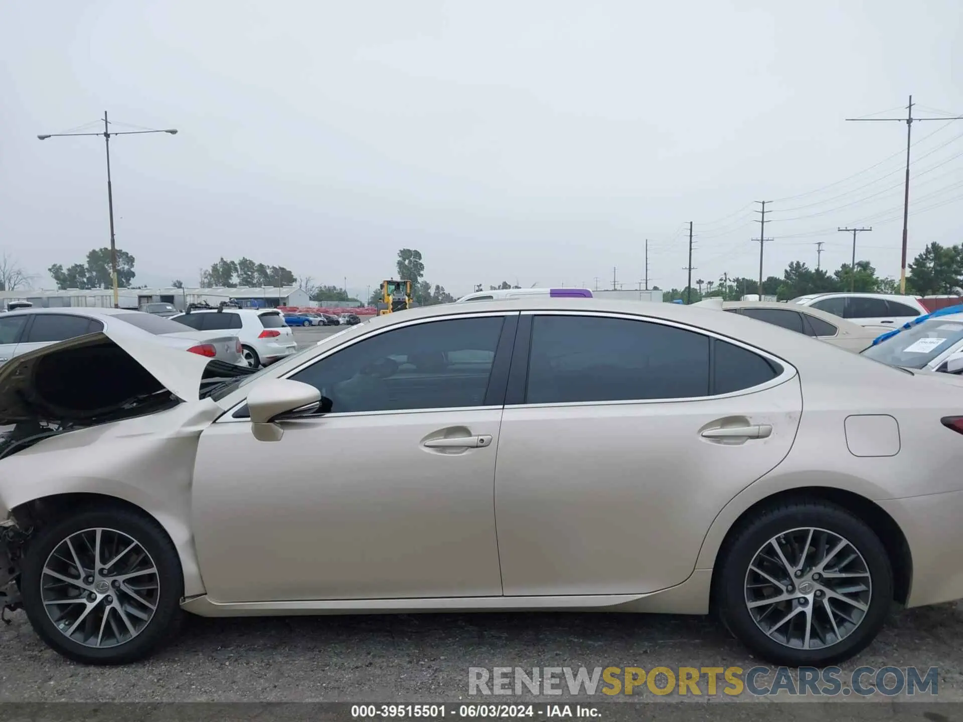 15 Photograph of a damaged car 58ABK1GG6HU057193 LEXUS ES 350 2017