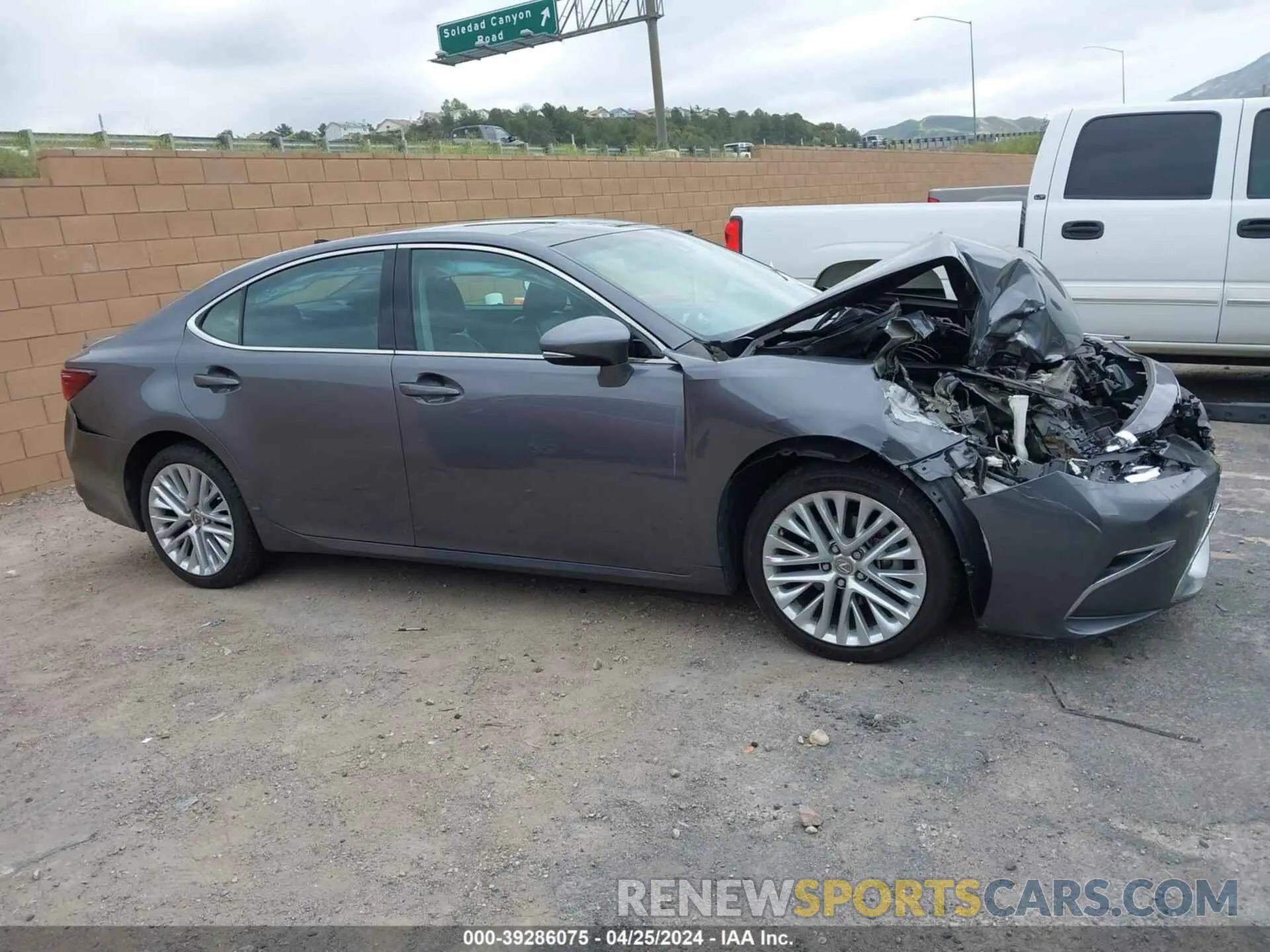 13 Photograph of a damaged car 58ABK1GG1JU087966 LEXUS ES 350 2018