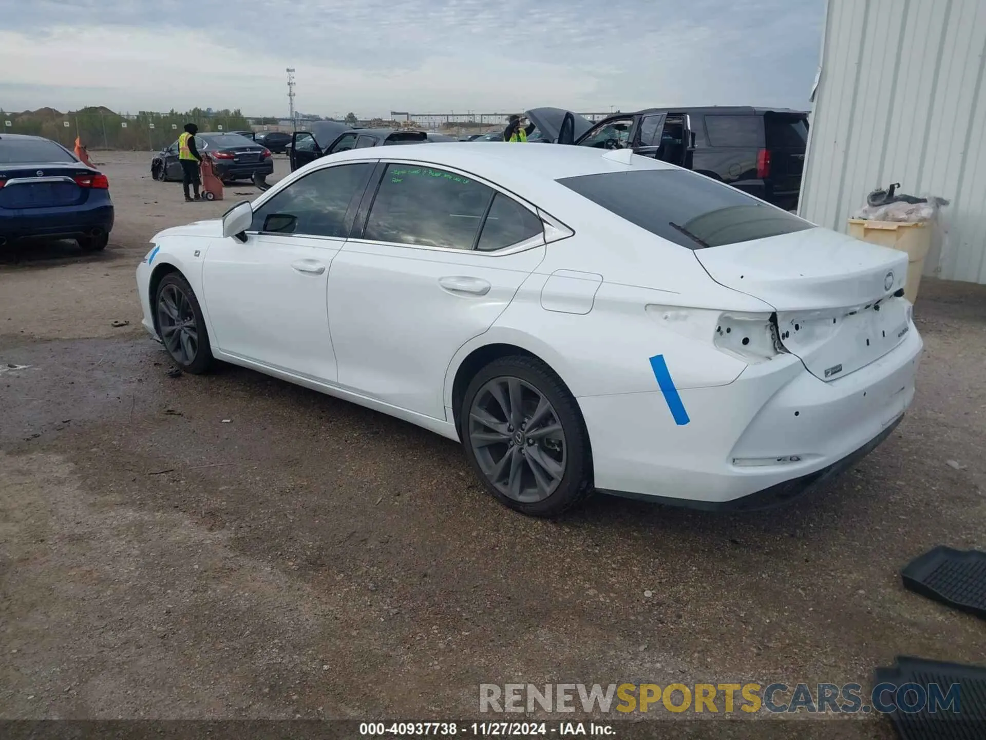 3 Photograph of a damaged car 58ABZ1B11KU008456 LEXUS ES 350 2019
