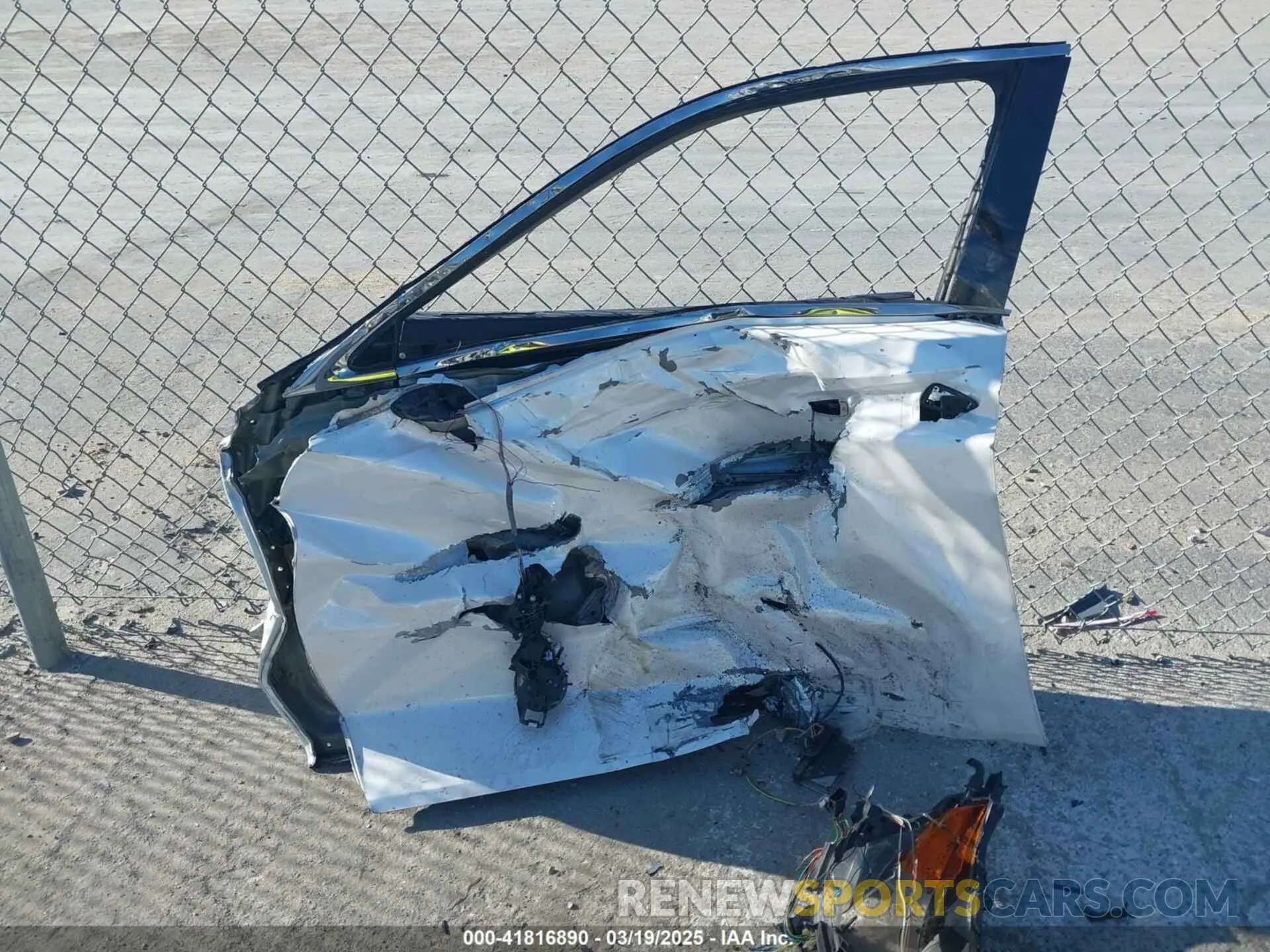 12 Photograph of a damaged car 58ABZ1B11KU019473 LEXUS ES 350 2019