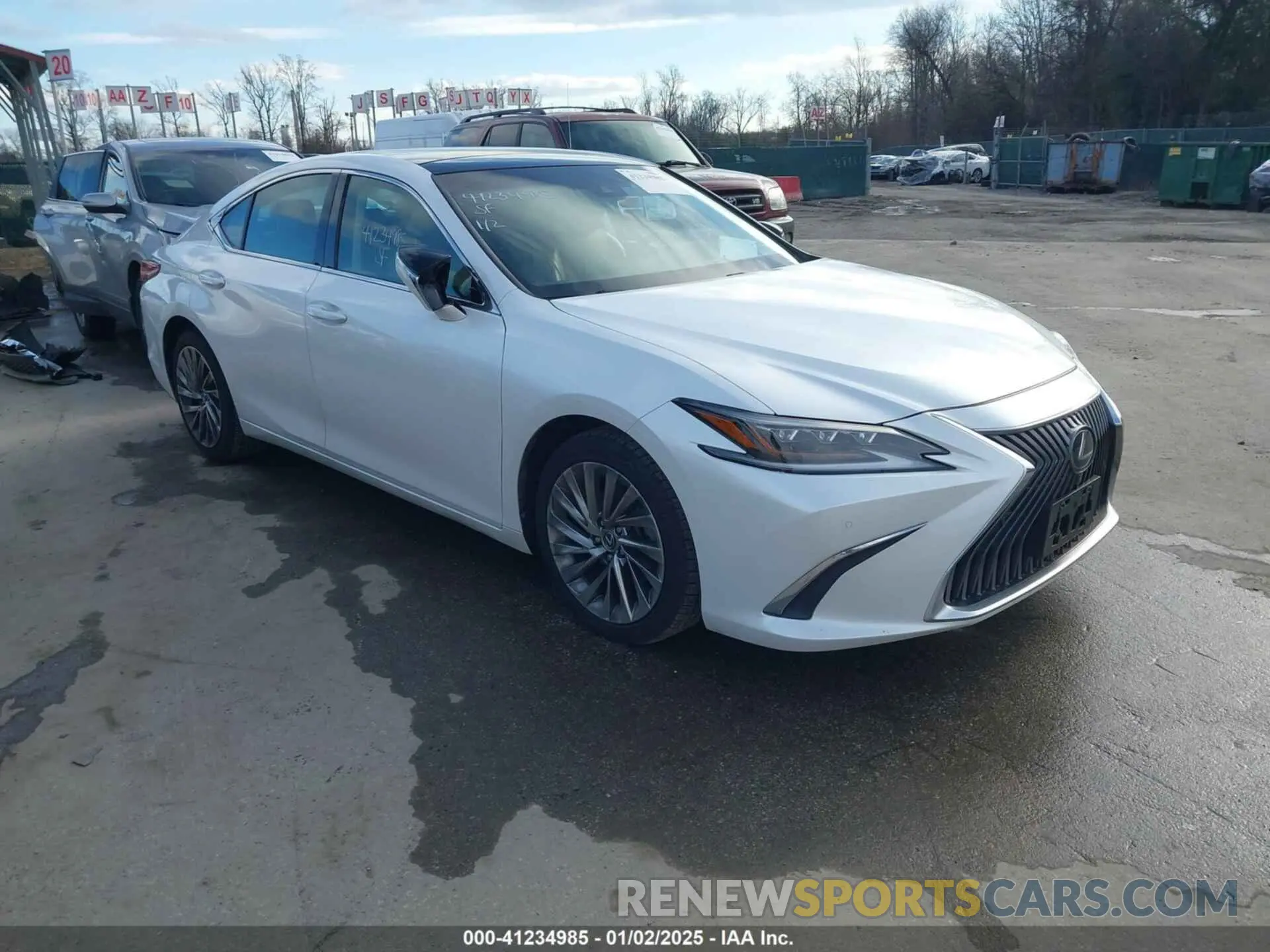 1 Photograph of a damaged car 58ABZ1B11KU020297 LEXUS ES 350 2019