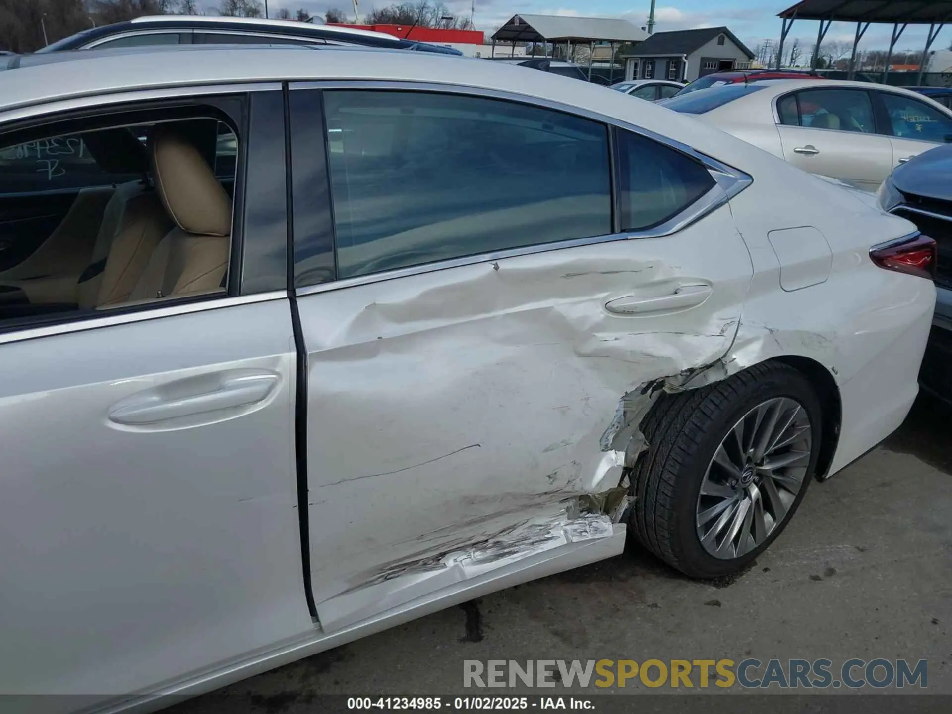 6 Photograph of a damaged car 58ABZ1B11KU020297 LEXUS ES 350 2019