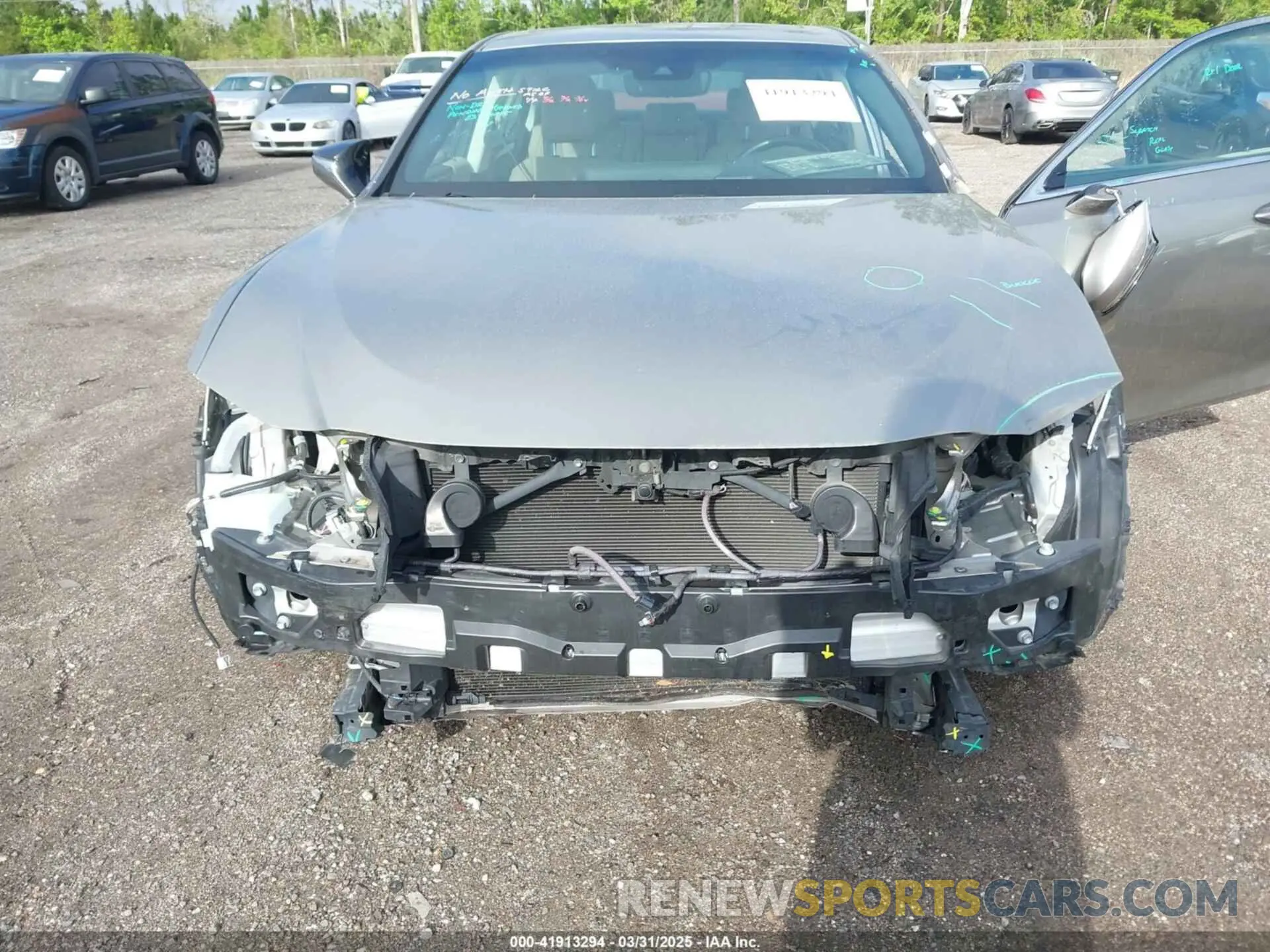 6 Photograph of a damaged car 58ABZ1B11KU023037 LEXUS ES 350 2019