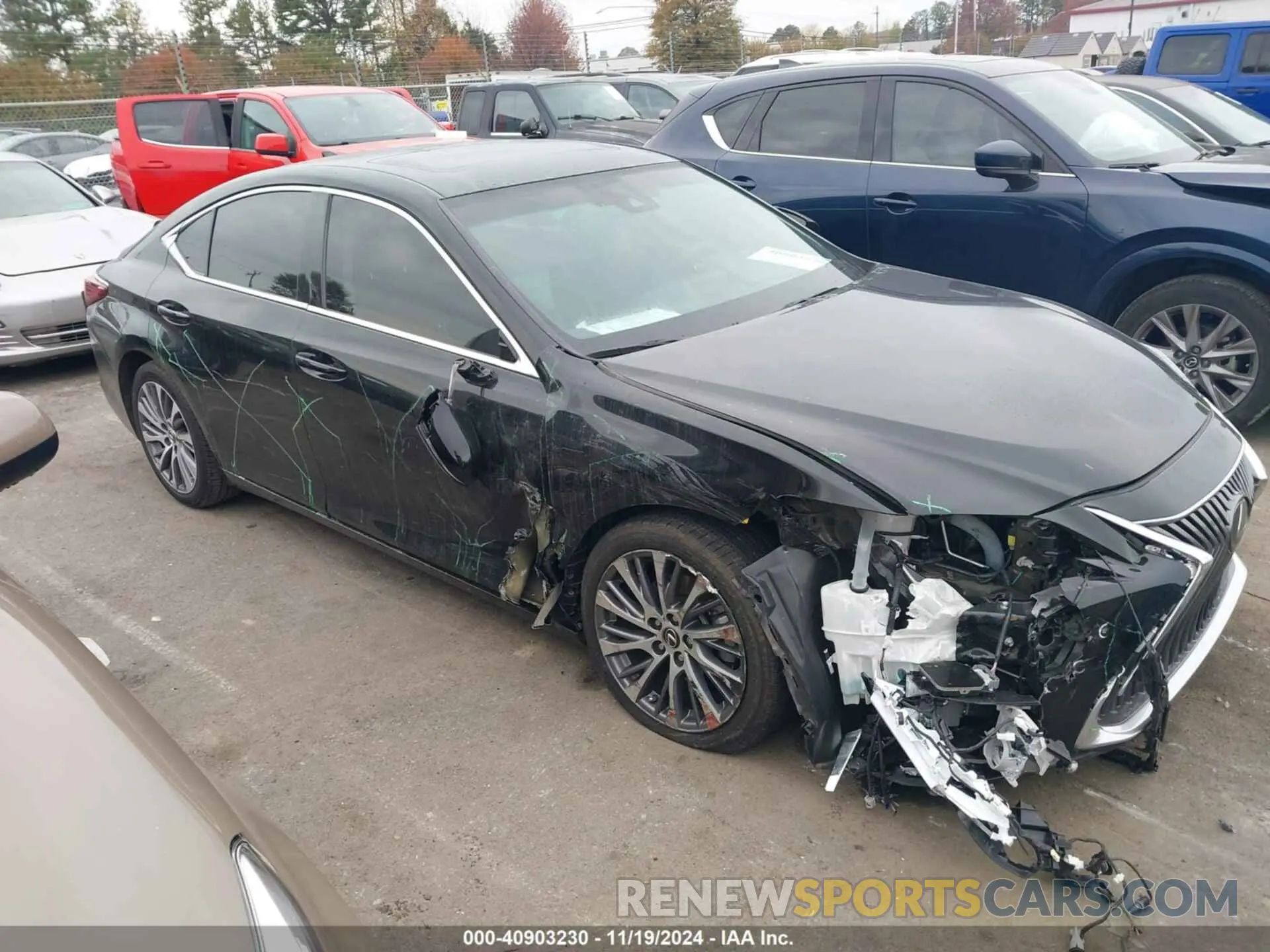 13 Photograph of a damaged car 58ABZ1B11KU024849 LEXUS ES 350 2019