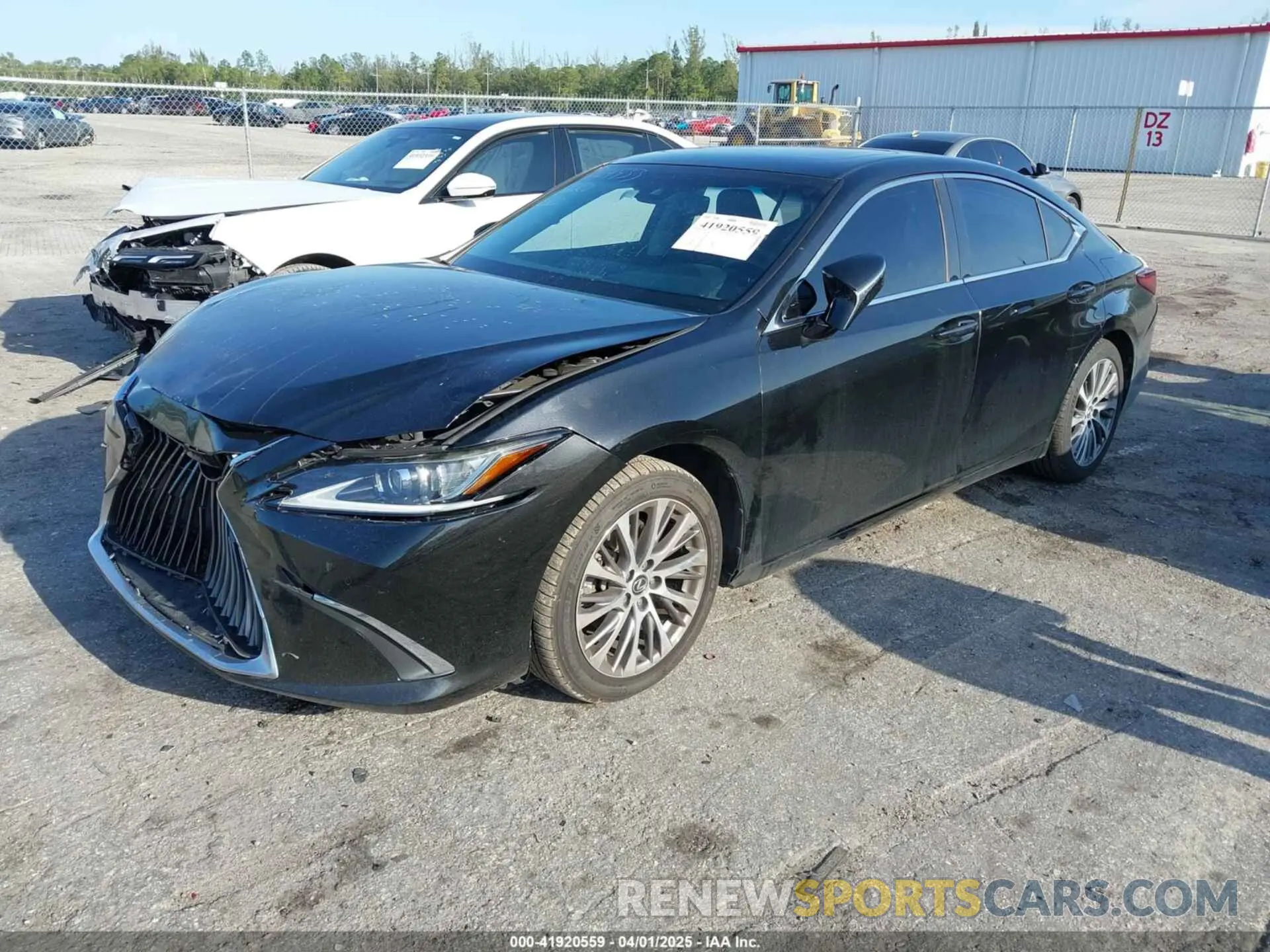 2 Photograph of a damaged car 58ABZ1B11KU024933 LEXUS ES 350 2019