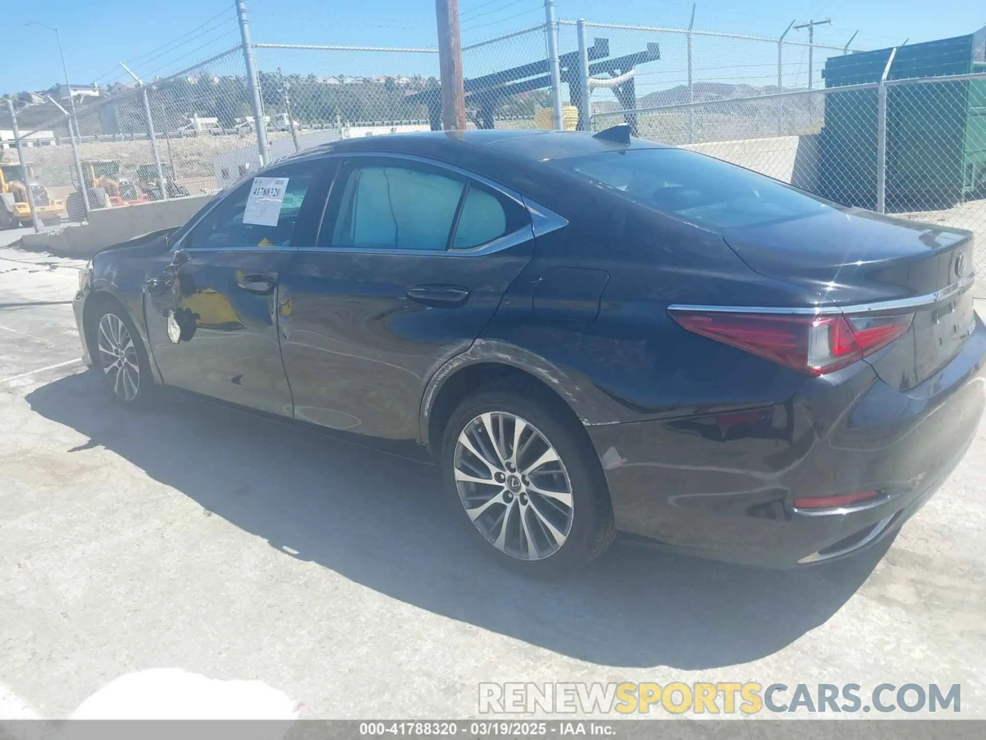 3 Photograph of a damaged car 58ABZ1B11KU026522 LEXUS ES 350 2019