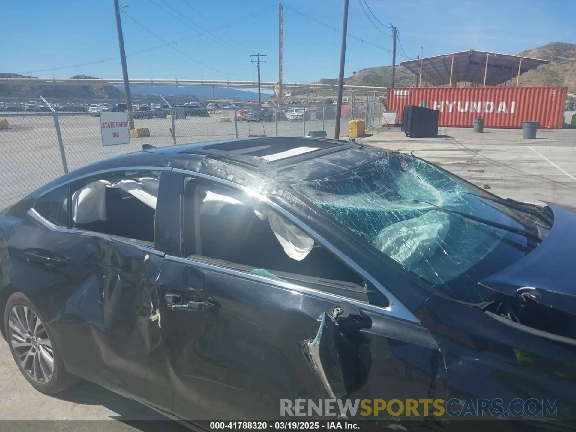 6 Photograph of a damaged car 58ABZ1B11KU026522 LEXUS ES 350 2019
