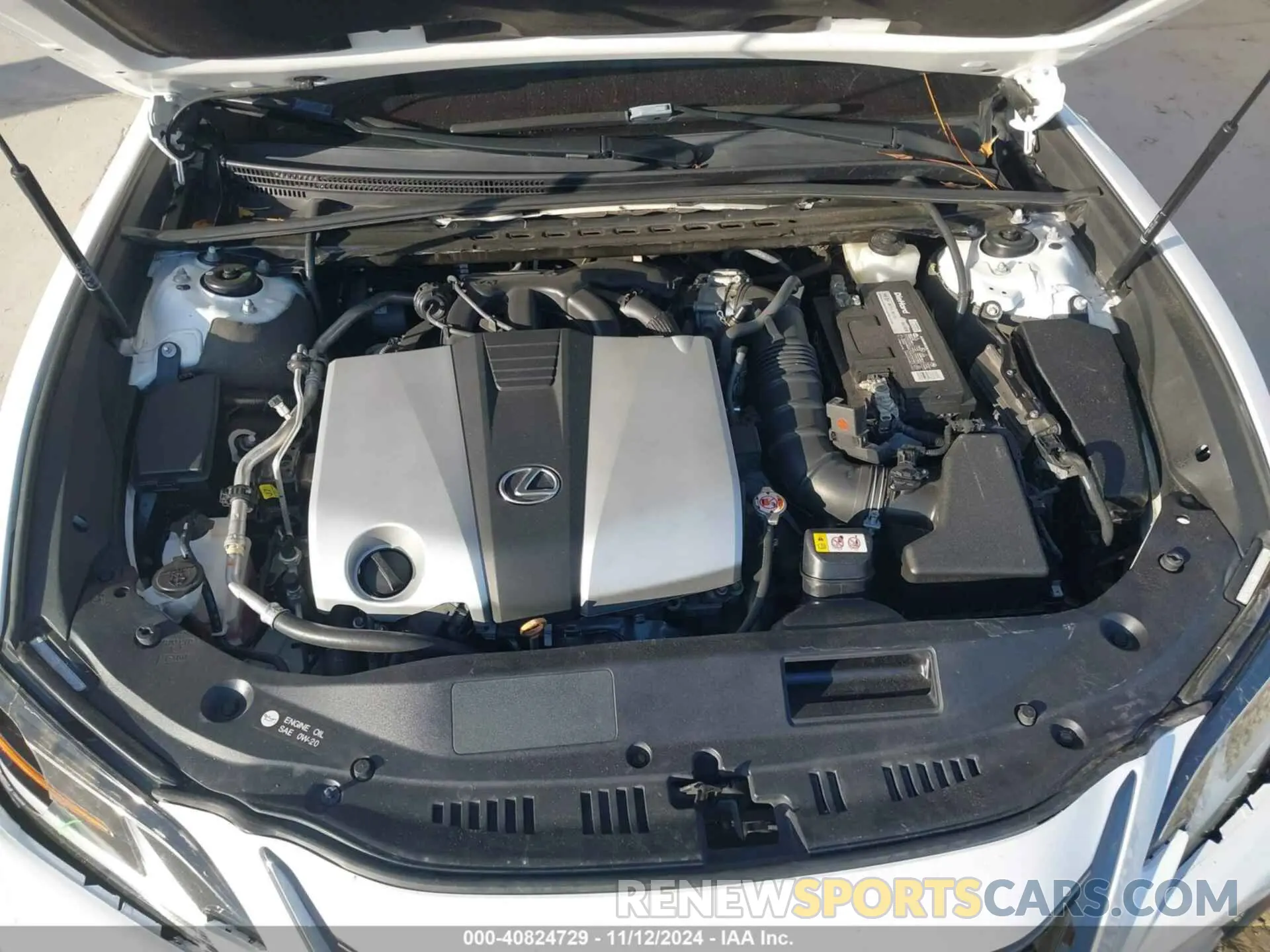 10 Photograph of a damaged car 58ABZ1B11KU033499 LEXUS ES 350 2019