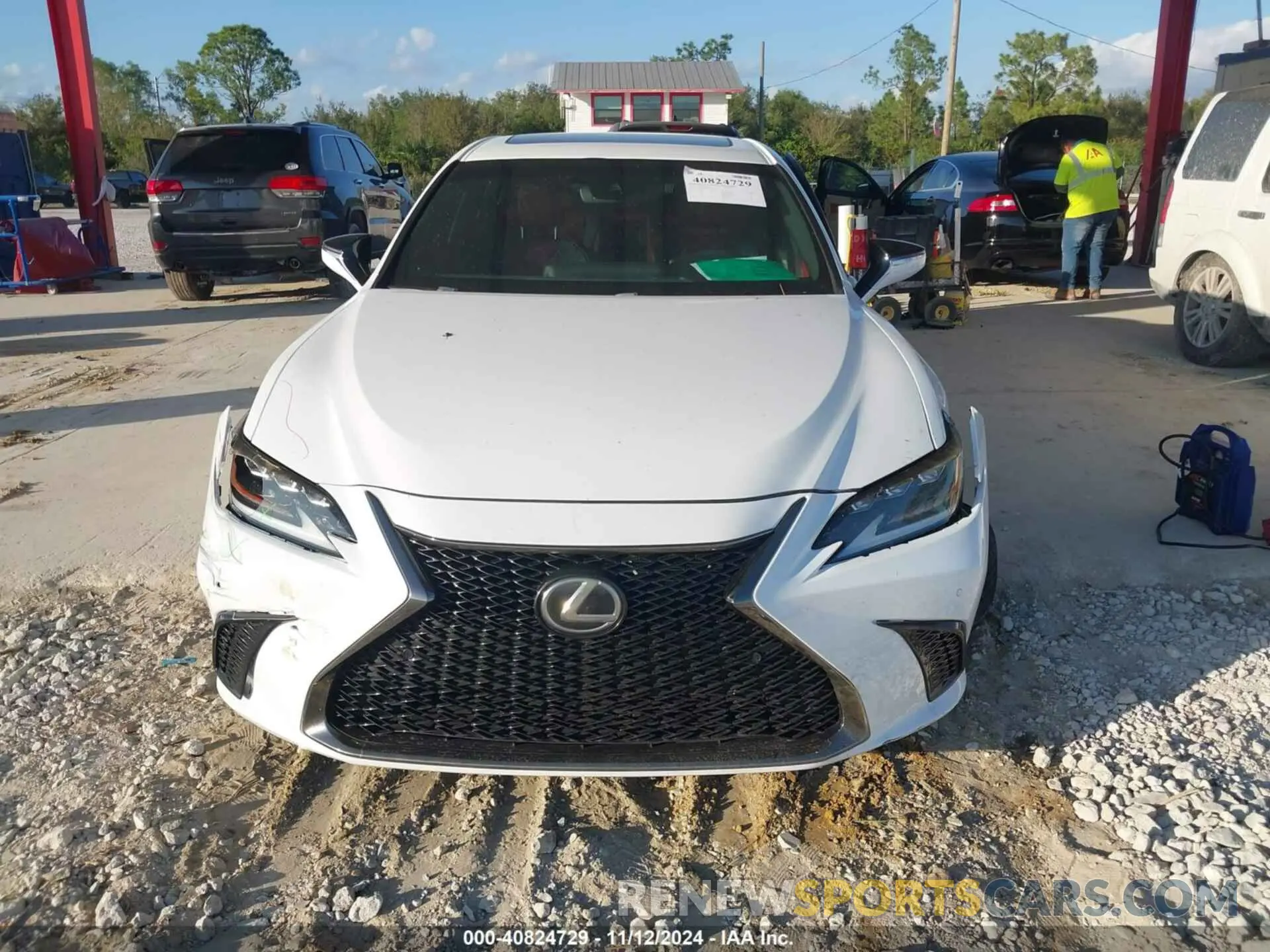 12 Photograph of a damaged car 58ABZ1B11KU033499 LEXUS ES 350 2019
