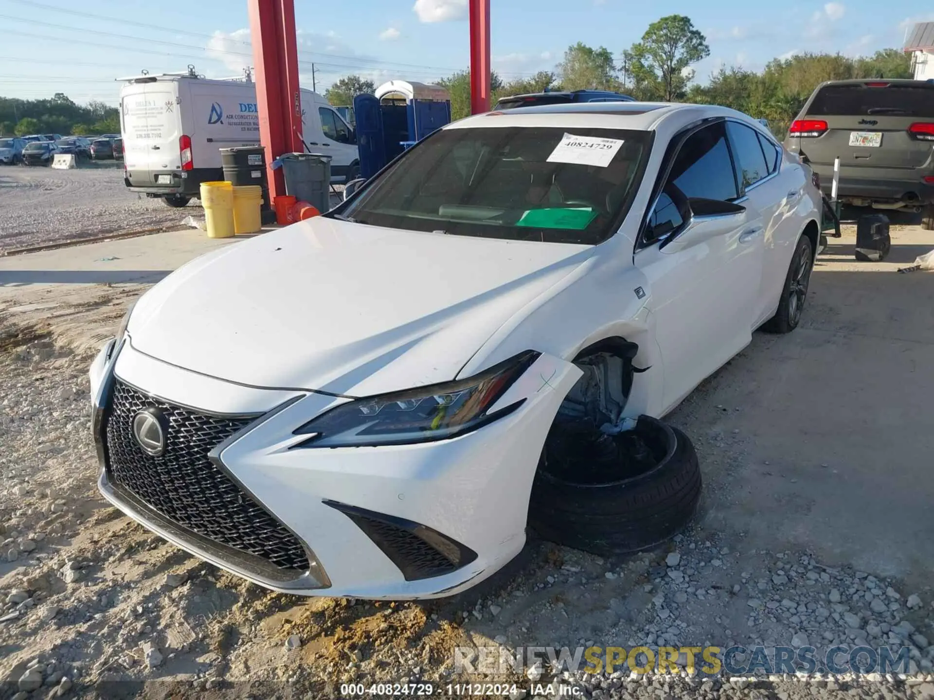 2 Photograph of a damaged car 58ABZ1B11KU033499 LEXUS ES 350 2019
