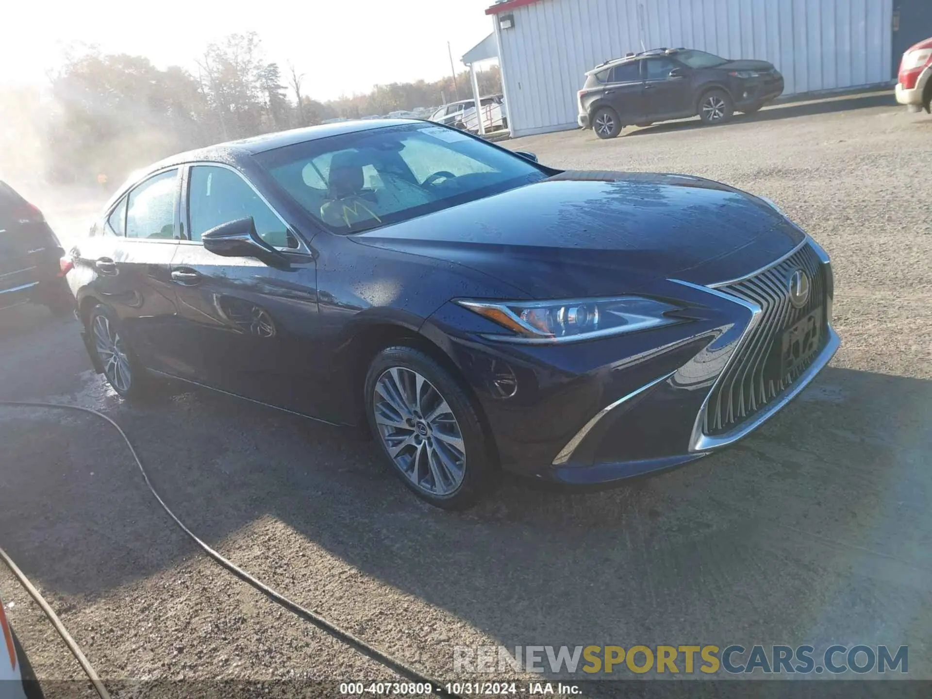 1 Photograph of a damaged car 58ABZ1B11KU050982 LEXUS ES 350 2019