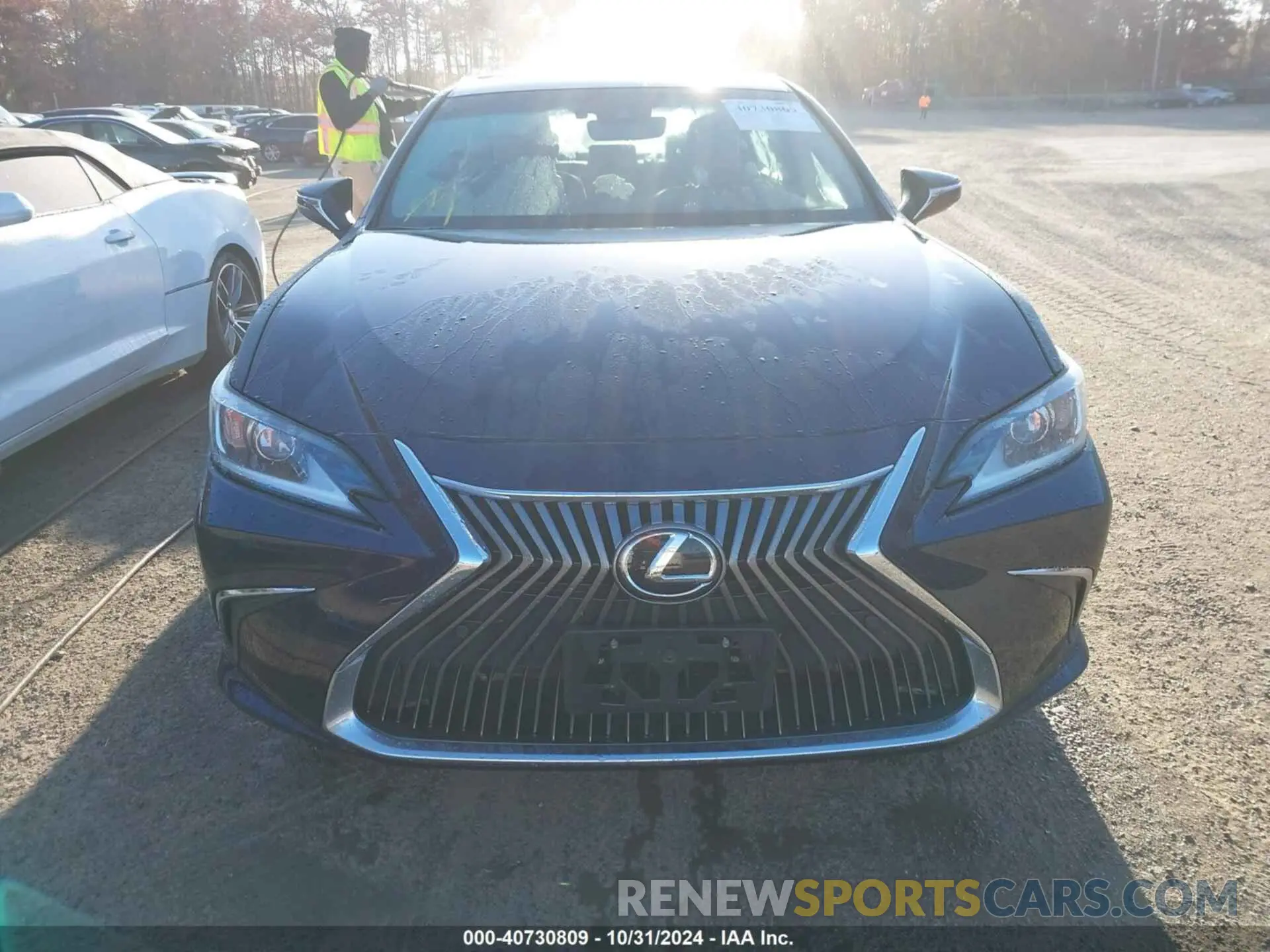 12 Photograph of a damaged car 58ABZ1B11KU050982 LEXUS ES 350 2019