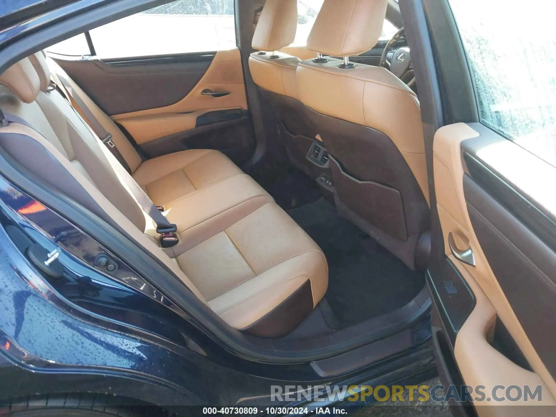 8 Photograph of a damaged car 58ABZ1B11KU050982 LEXUS ES 350 2019