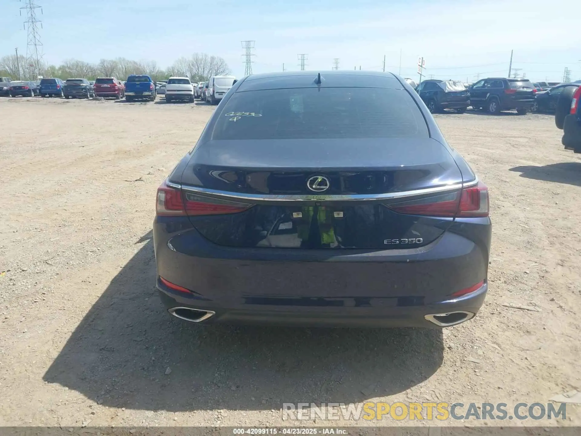 16 Photograph of a damaged car 58ABZ1B12KU022530 LEXUS ES 350 2019