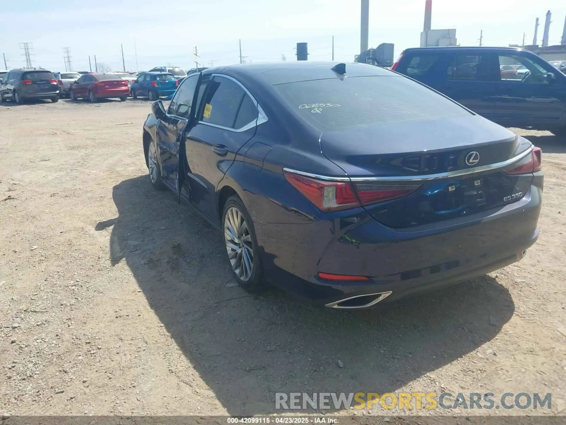 3 Photograph of a damaged car 58ABZ1B12KU022530 LEXUS ES 350 2019