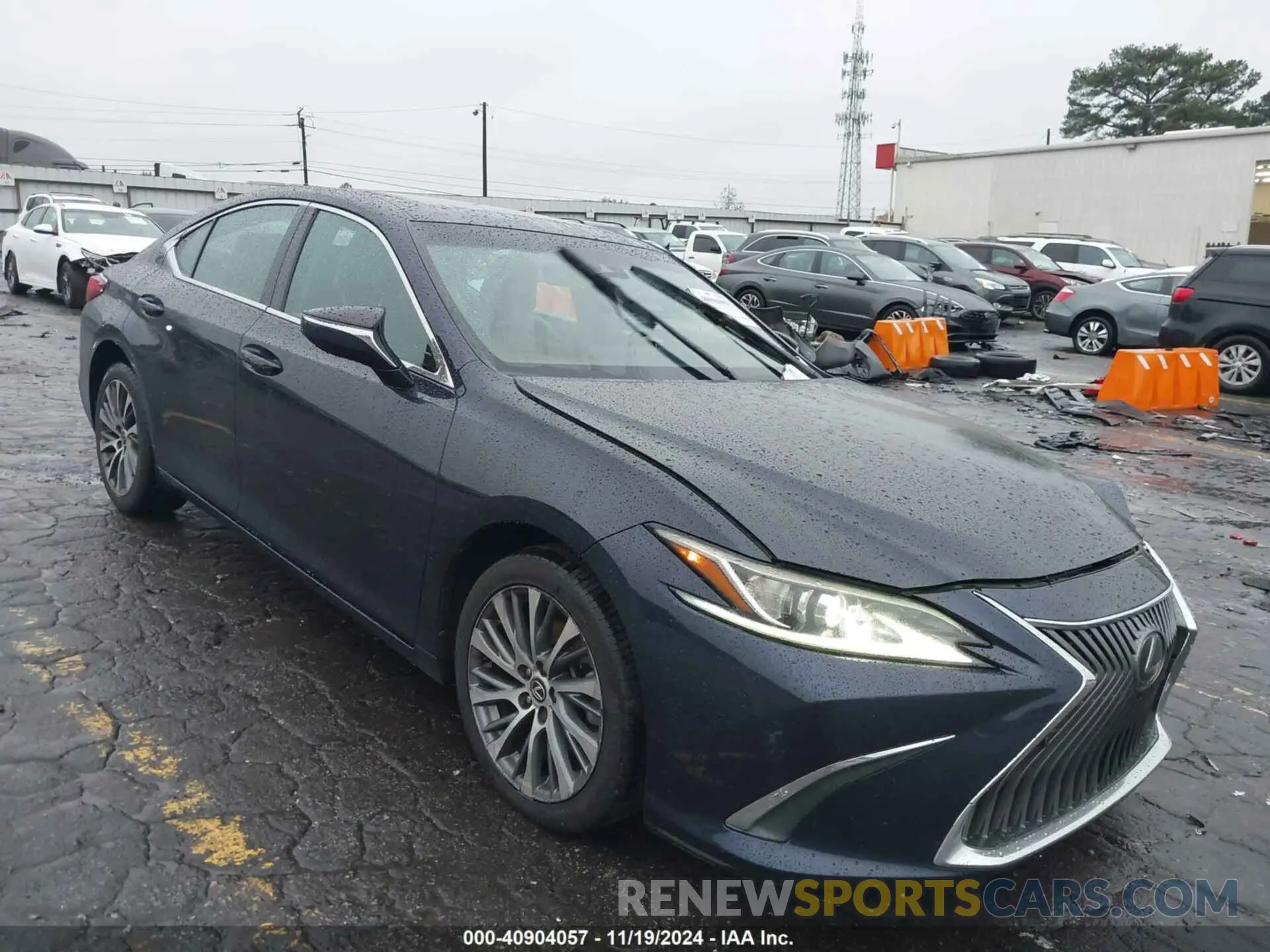 1 Photograph of a damaged car 58ABZ1B12KU025055 LEXUS ES 350 2019