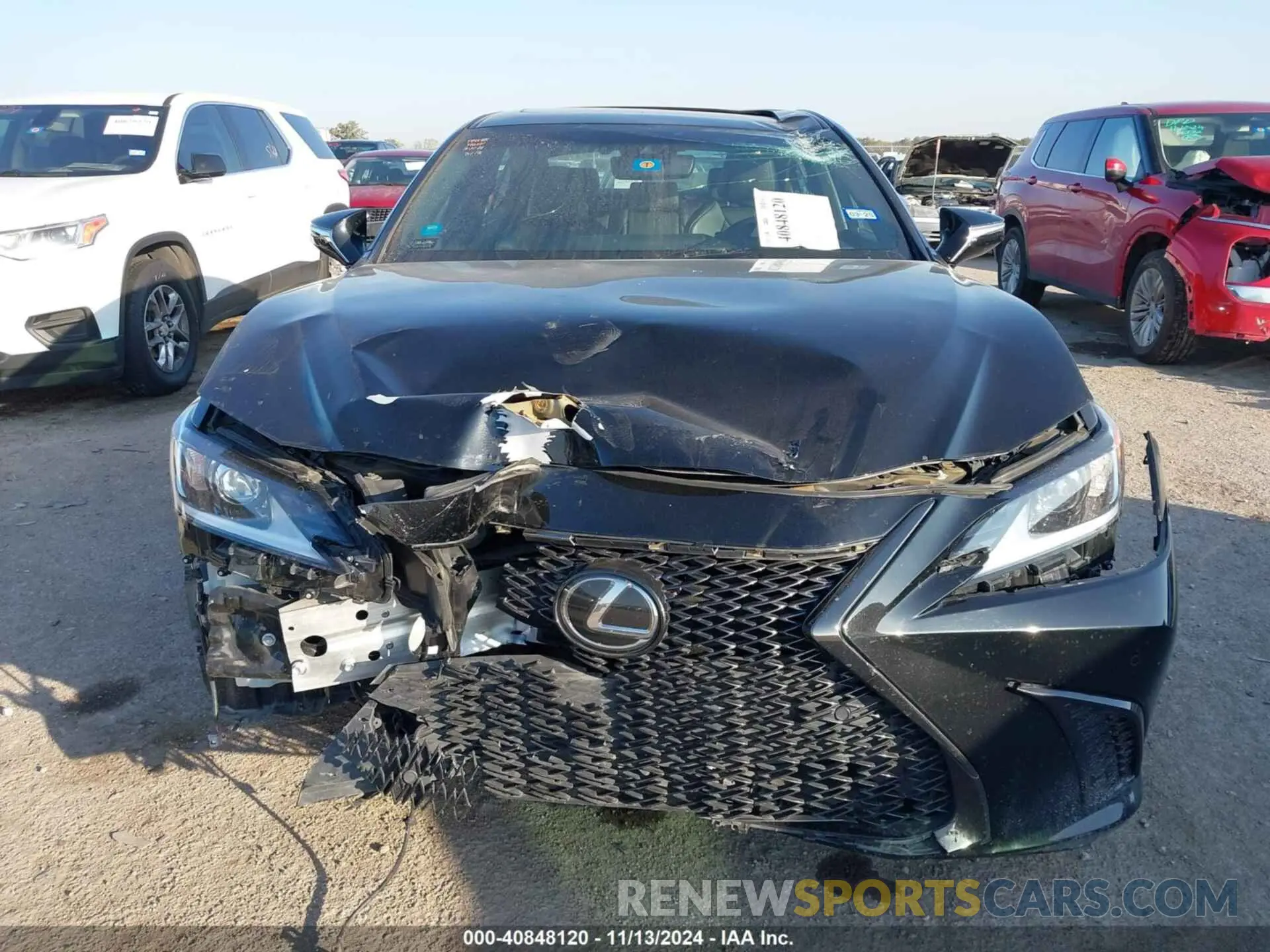 12 Photograph of a damaged car 58ABZ1B12KU027873 LEXUS ES 350 2019
