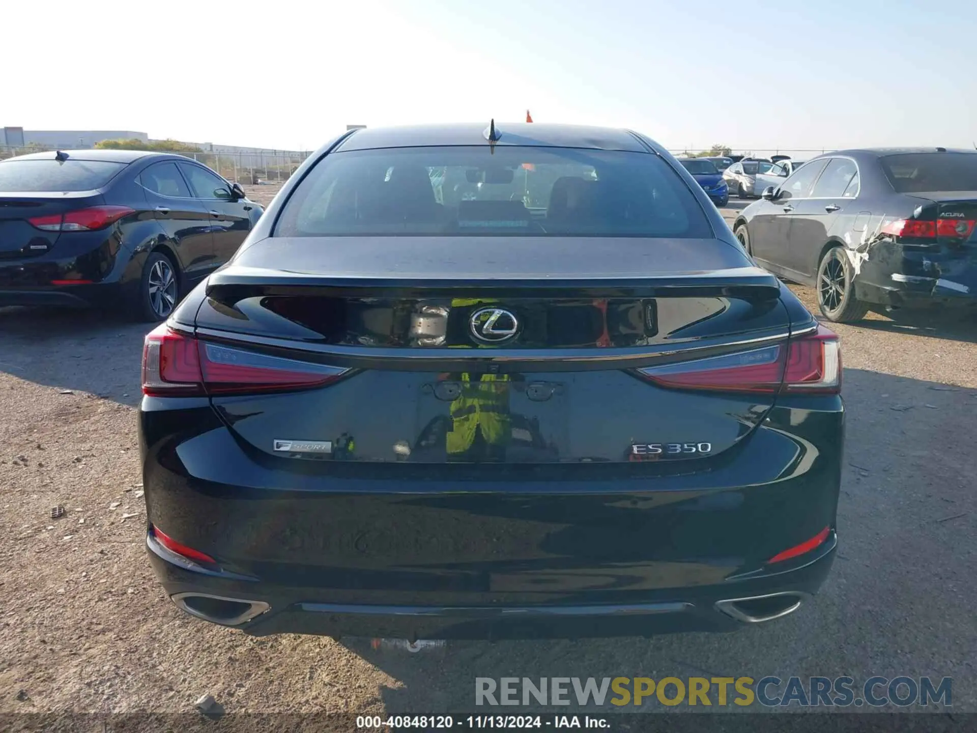16 Photograph of a damaged car 58ABZ1B12KU027873 LEXUS ES 350 2019