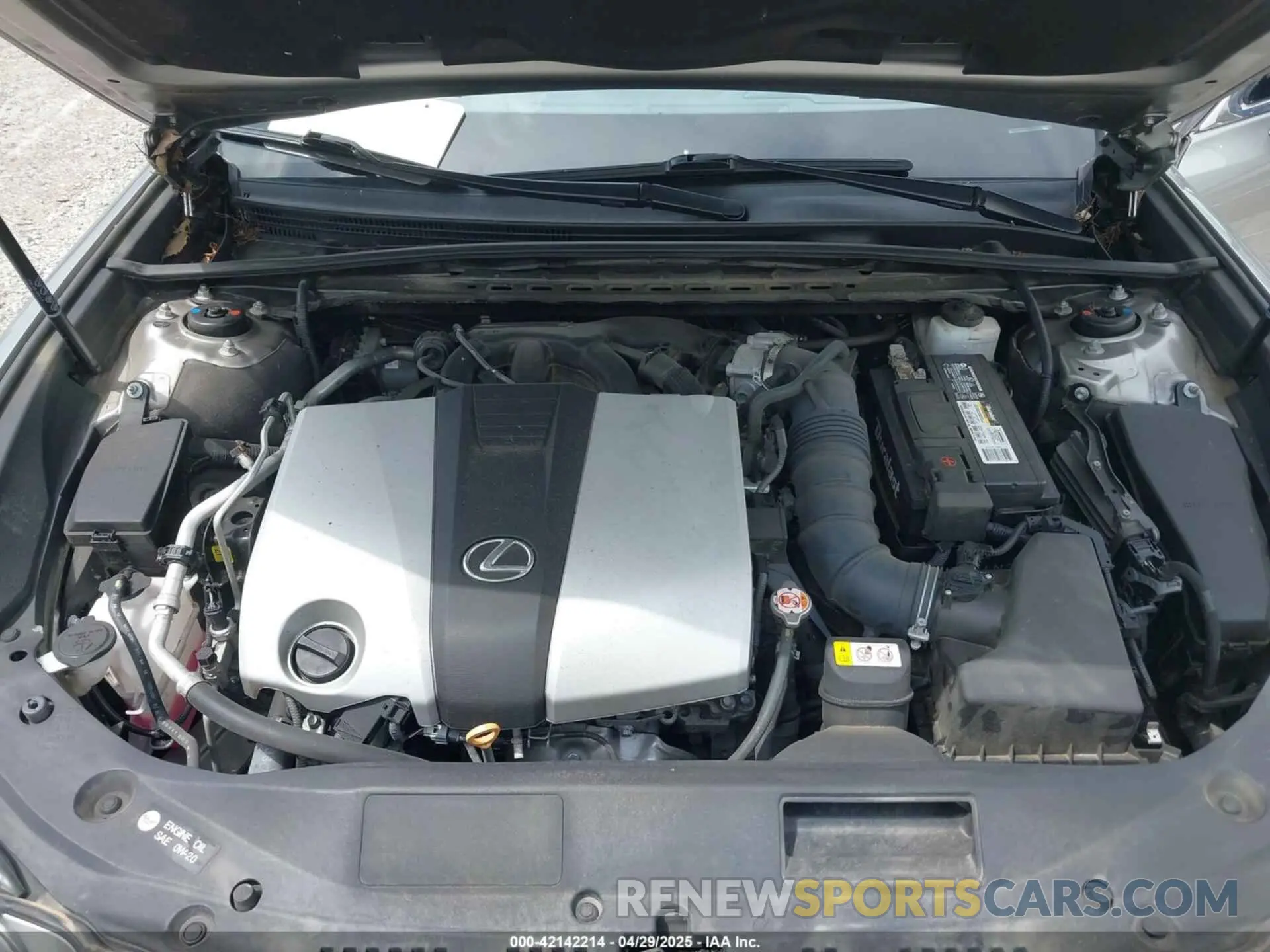 10 Photograph of a damaged car 58ABZ1B13KU015358 LEXUS ES 350 2019