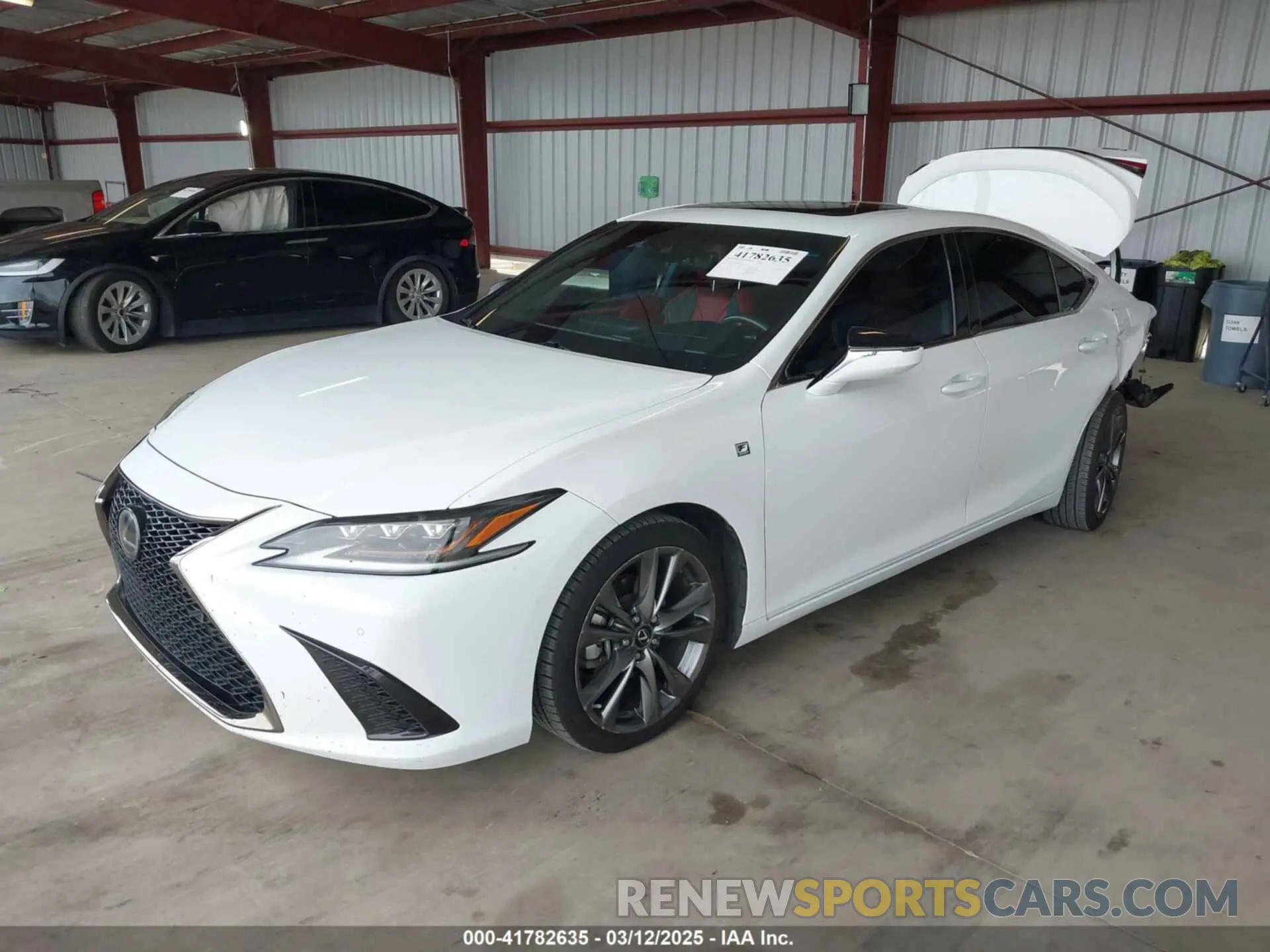 2 Photograph of a damaged car 58ABZ1B14KU006880 LEXUS ES 350 2019