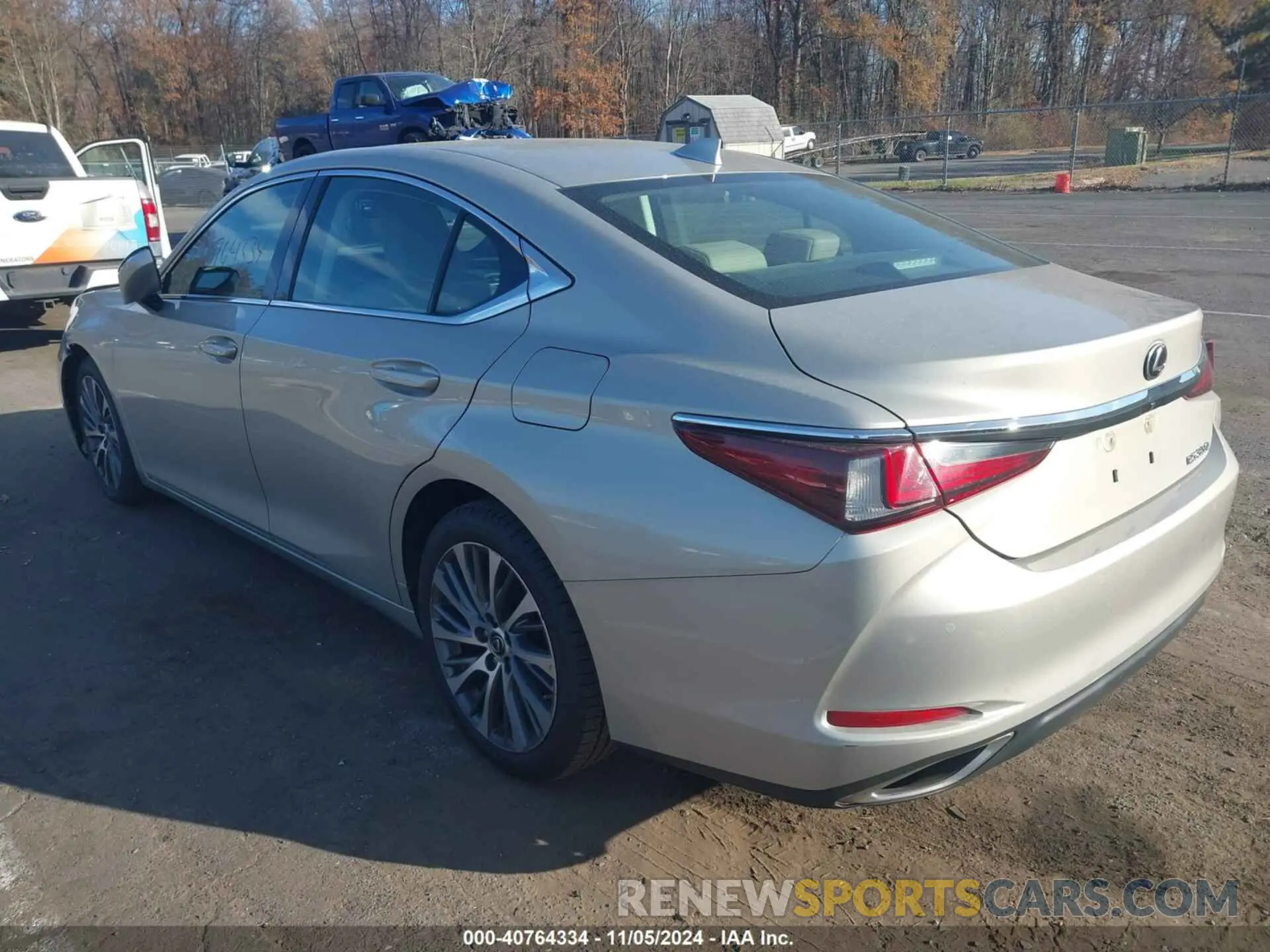 3 Photograph of a damaged car 58ABZ1B14KU018186 LEXUS ES 350 2019