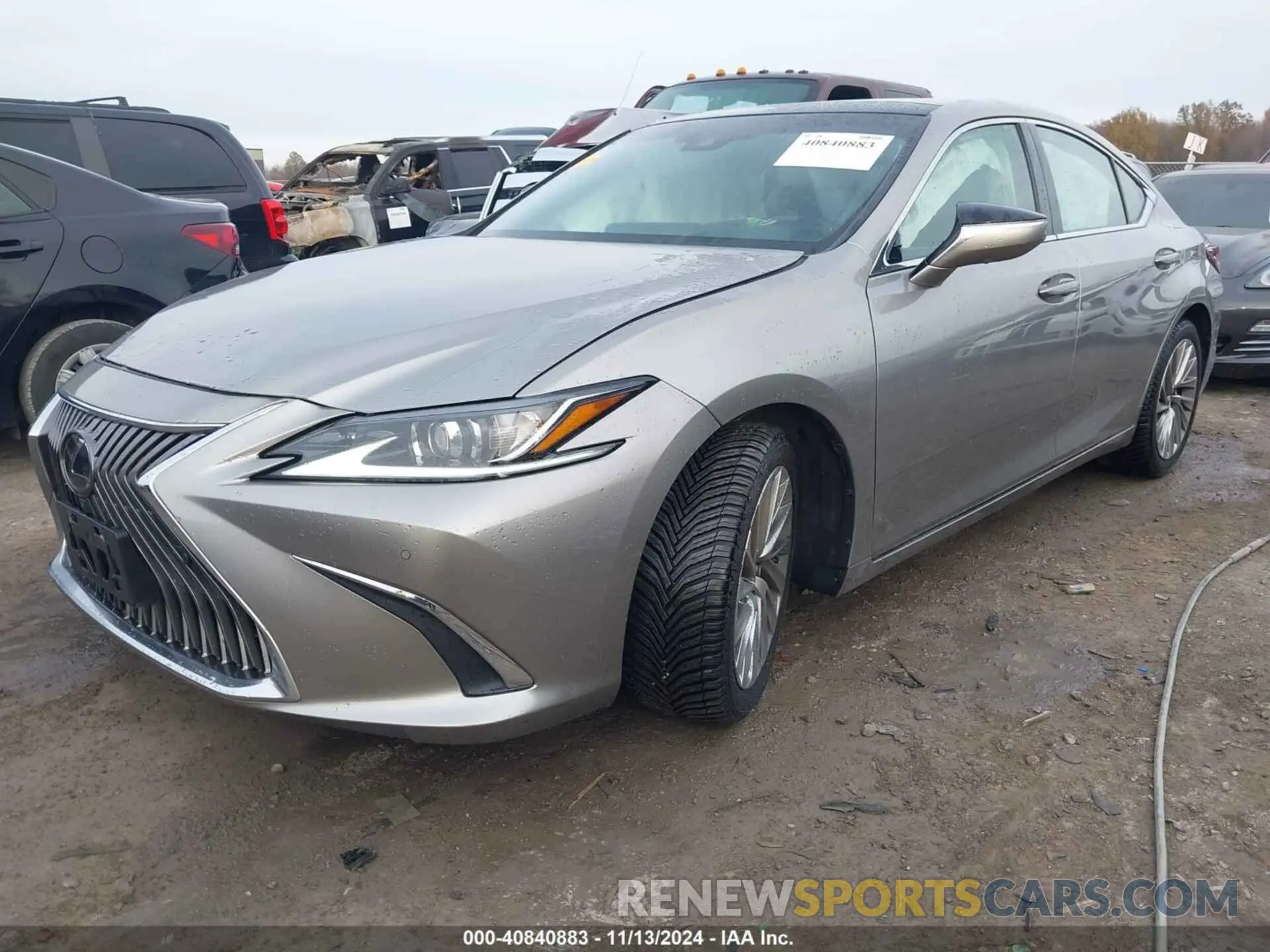 2 Photograph of a damaged car 58ABZ1B14KU023629 LEXUS ES 350 2019