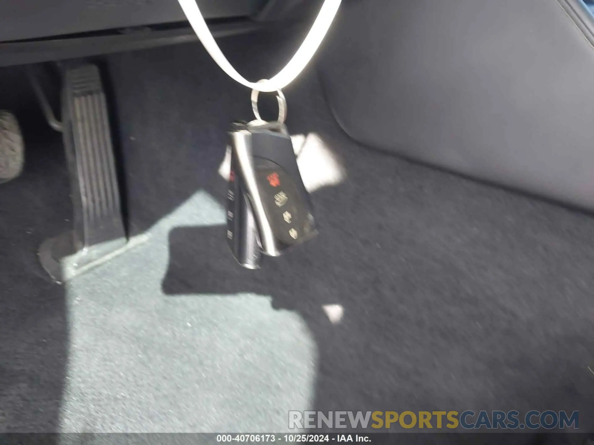 11 Photograph of a damaged car 58ABZ1B14KU036493 LEXUS ES 350 2019