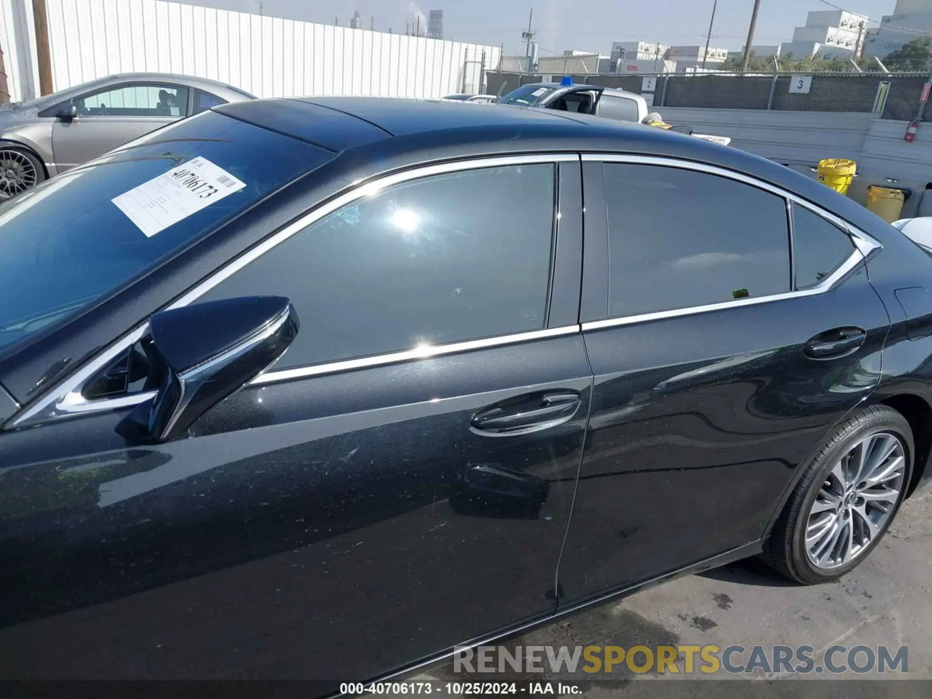 15 Photograph of a damaged car 58ABZ1B14KU036493 LEXUS ES 350 2019