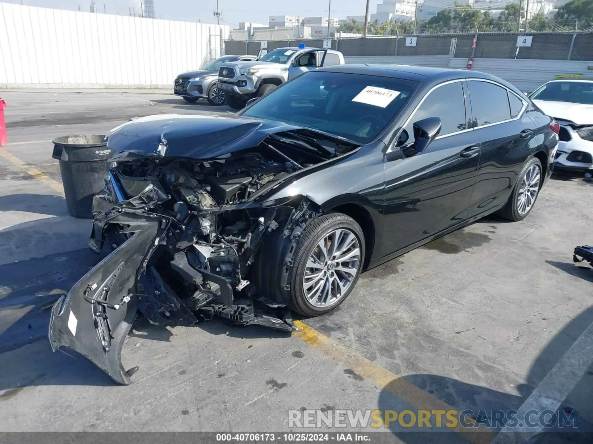 2 Photograph of a damaged car 58ABZ1B14KU036493 LEXUS ES 350 2019