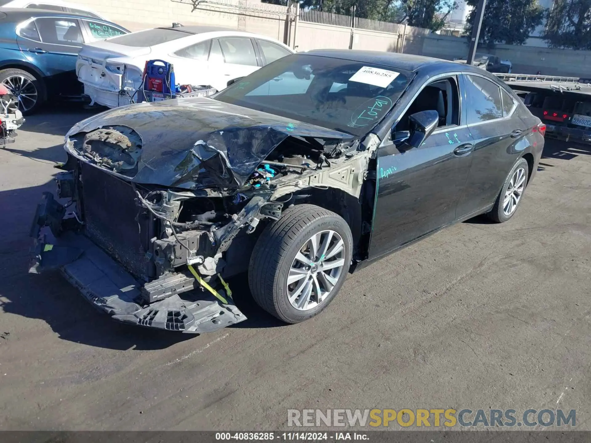 2 Photograph of a damaged car 58ABZ1B14KU047302 LEXUS ES 350 2019