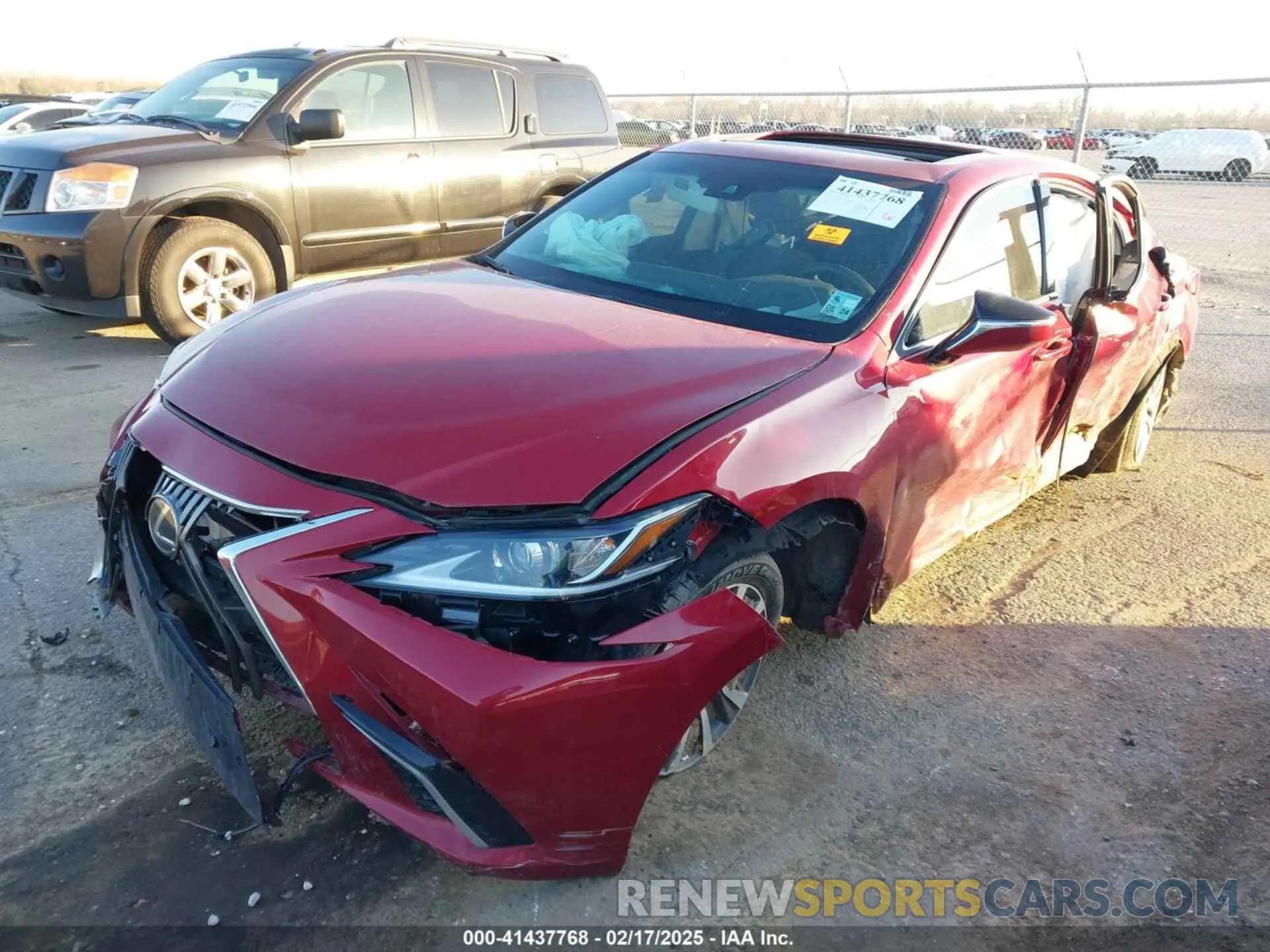 2 Photograph of a damaged car 58ABZ1B15KU012428 LEXUS ES 350 2019