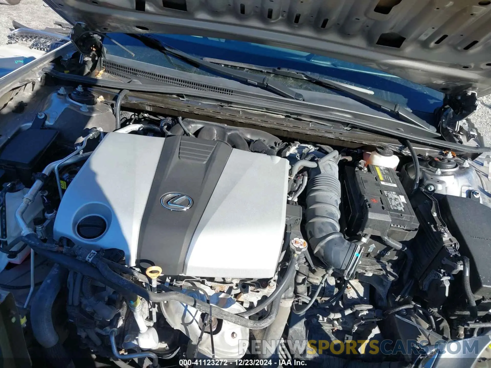 10 Photograph of a damaged car 58ABZ1B16KU026483 LEXUS ES 350 2019