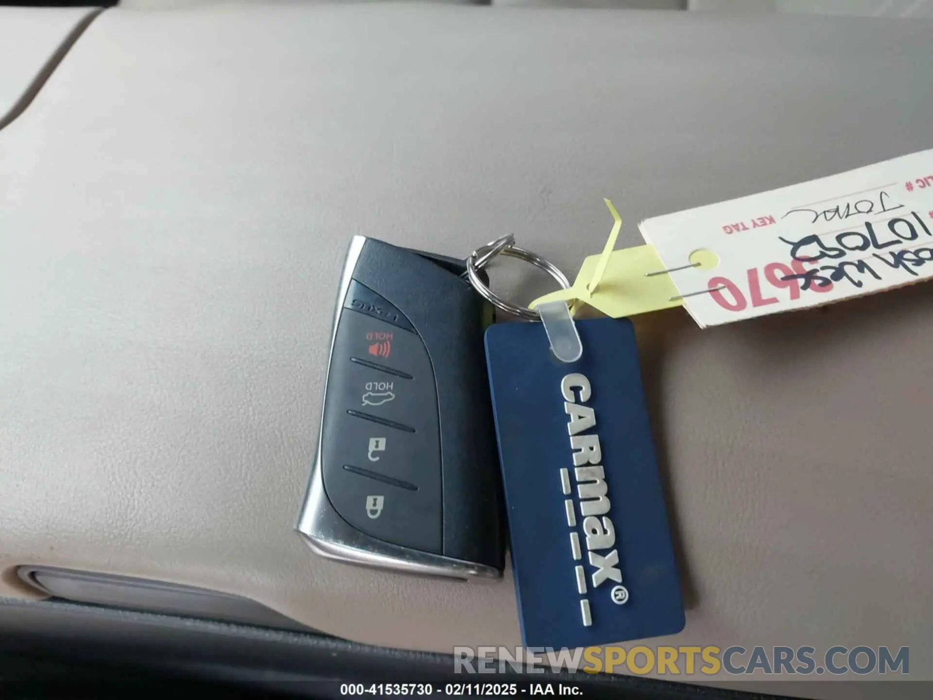 11 Photograph of a damaged car 58ABZ1B17KU020000 LEXUS ES 350 2019