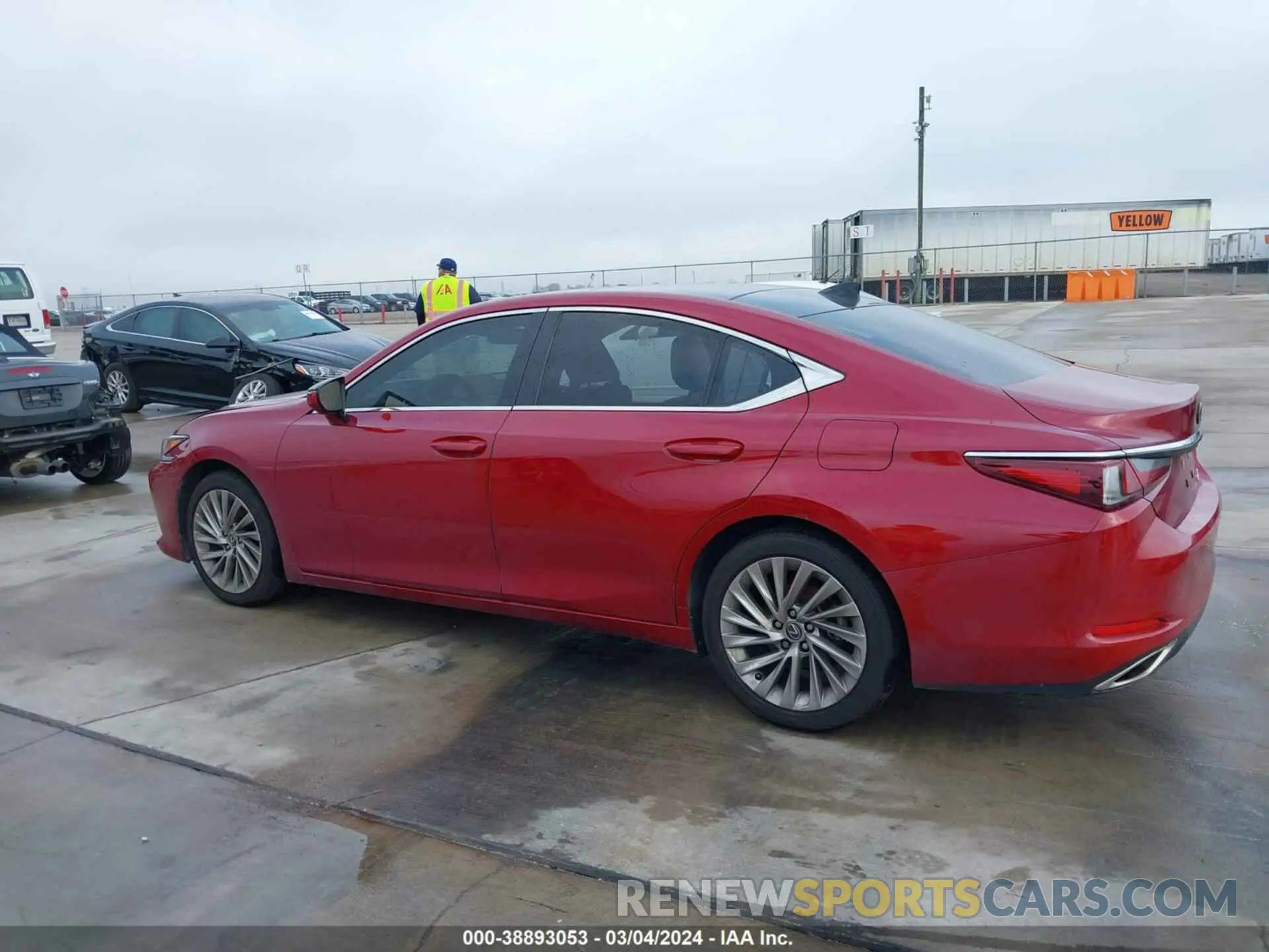 15 Photograph of a damaged car 58ABZ1B17KU020238 LEXUS ES 350 2019