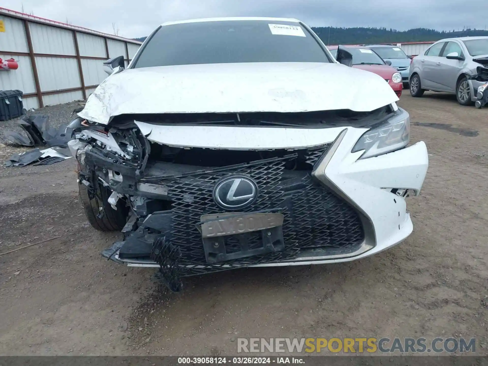 6 Photograph of a damaged car 58ABZ1B18KU004789 LEXUS ES 350 2019