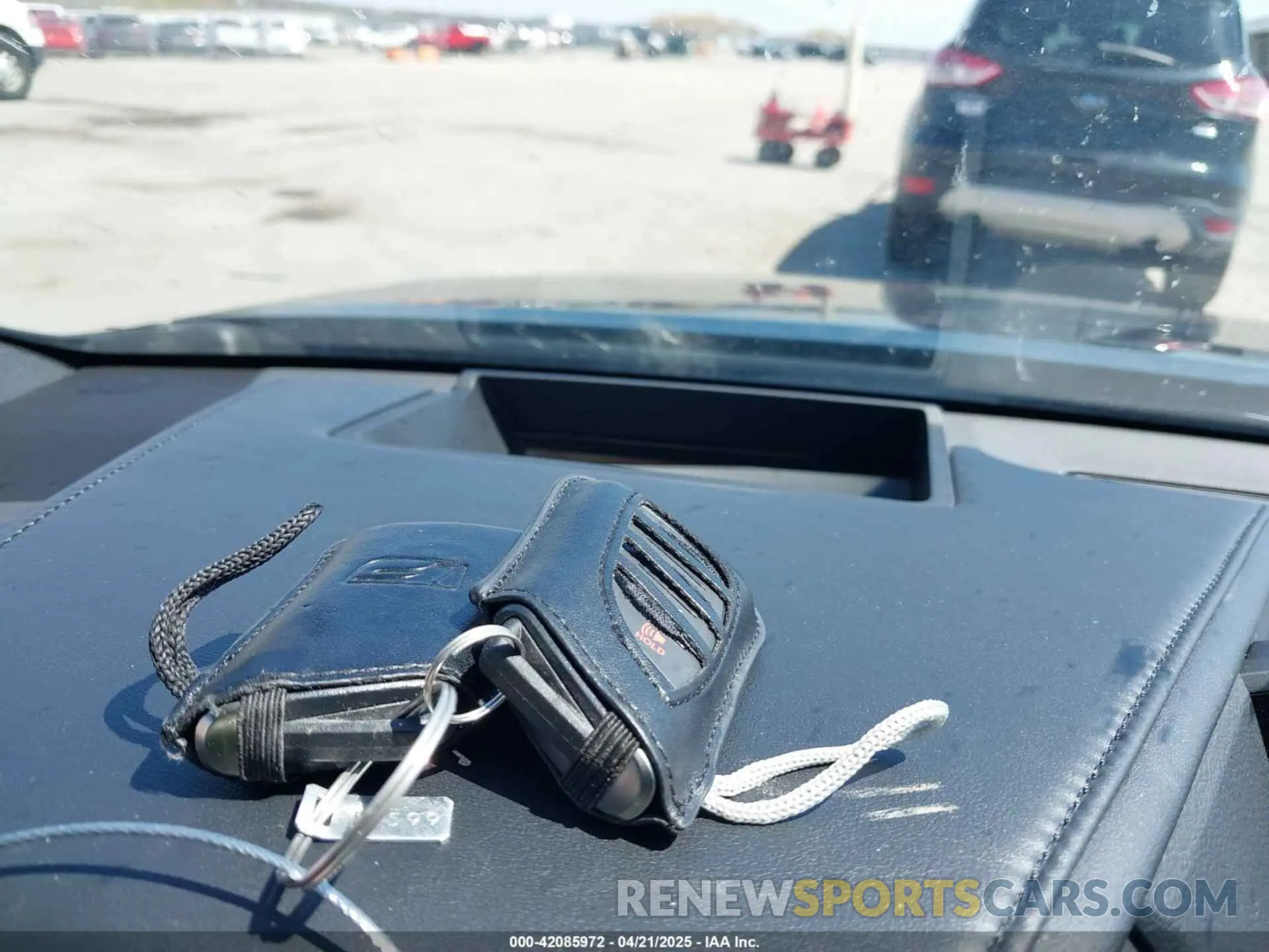 11 Photograph of a damaged car 58ABZ1B18KU027280 LEXUS ES 350 2019