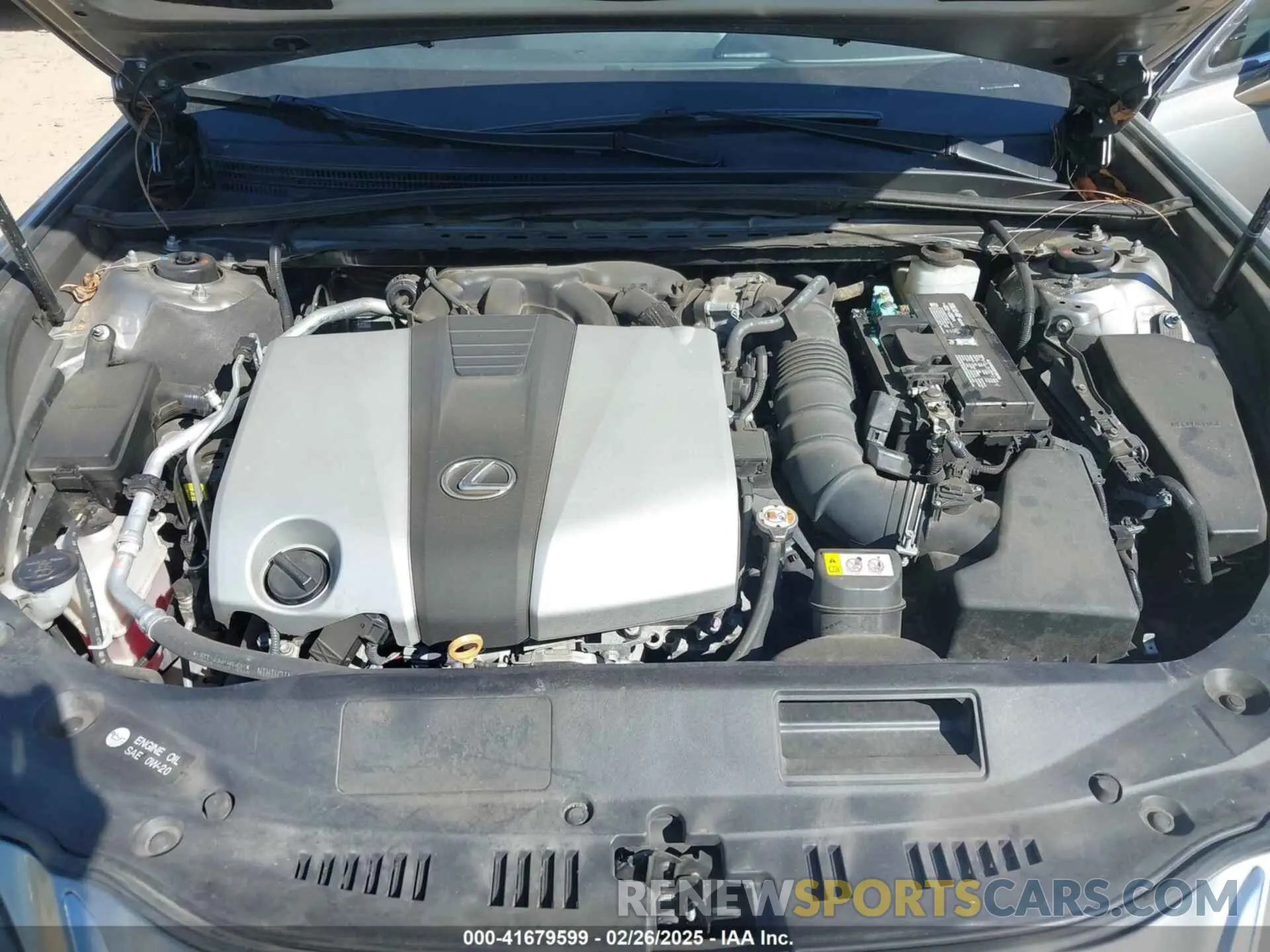 10 Photograph of a damaged car 58ABZ1B18KU030809 LEXUS ES 350 2019
