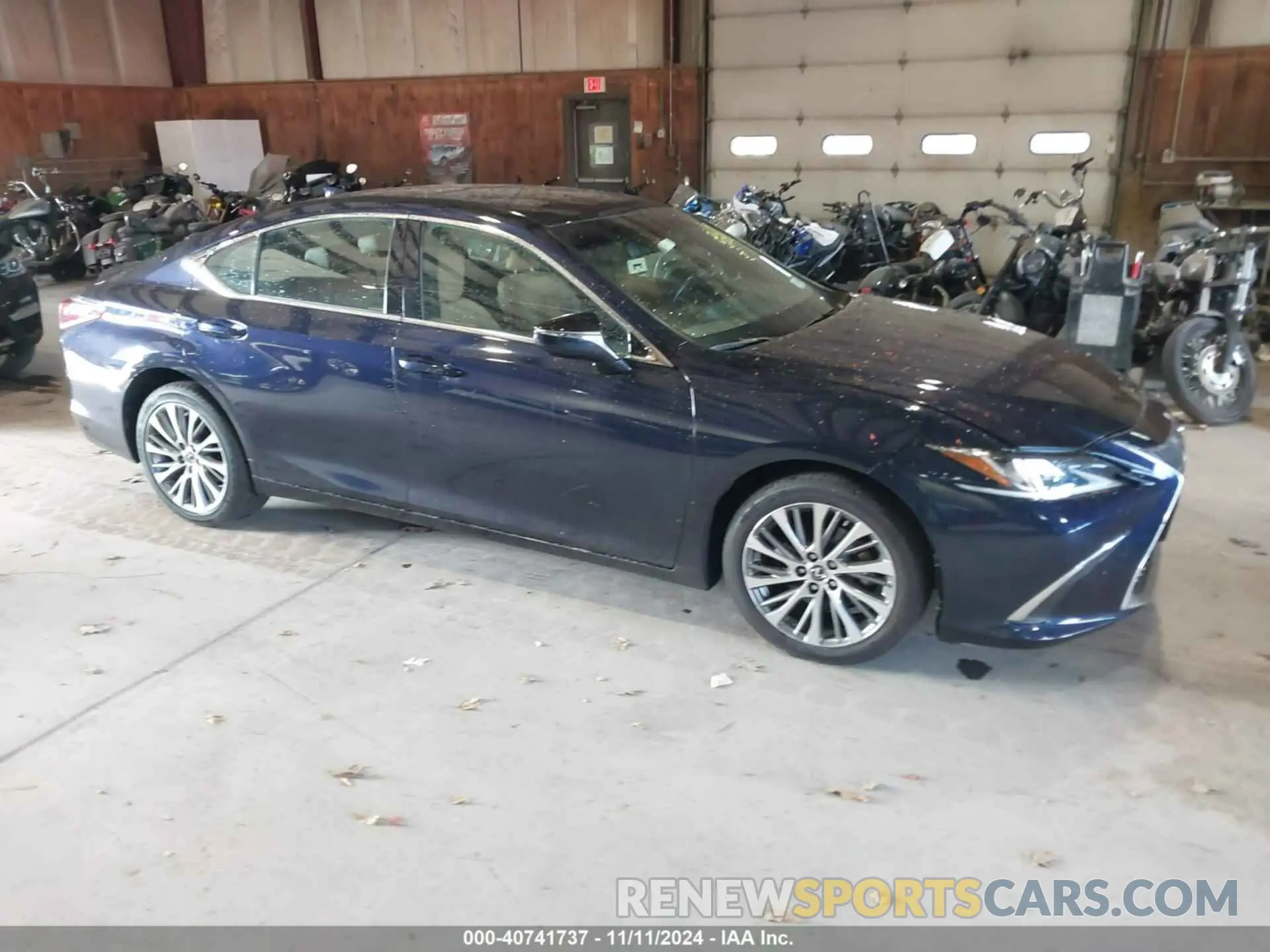 1 Photograph of a damaged car 58ABZ1B18KU051126 LEXUS ES 350 2019