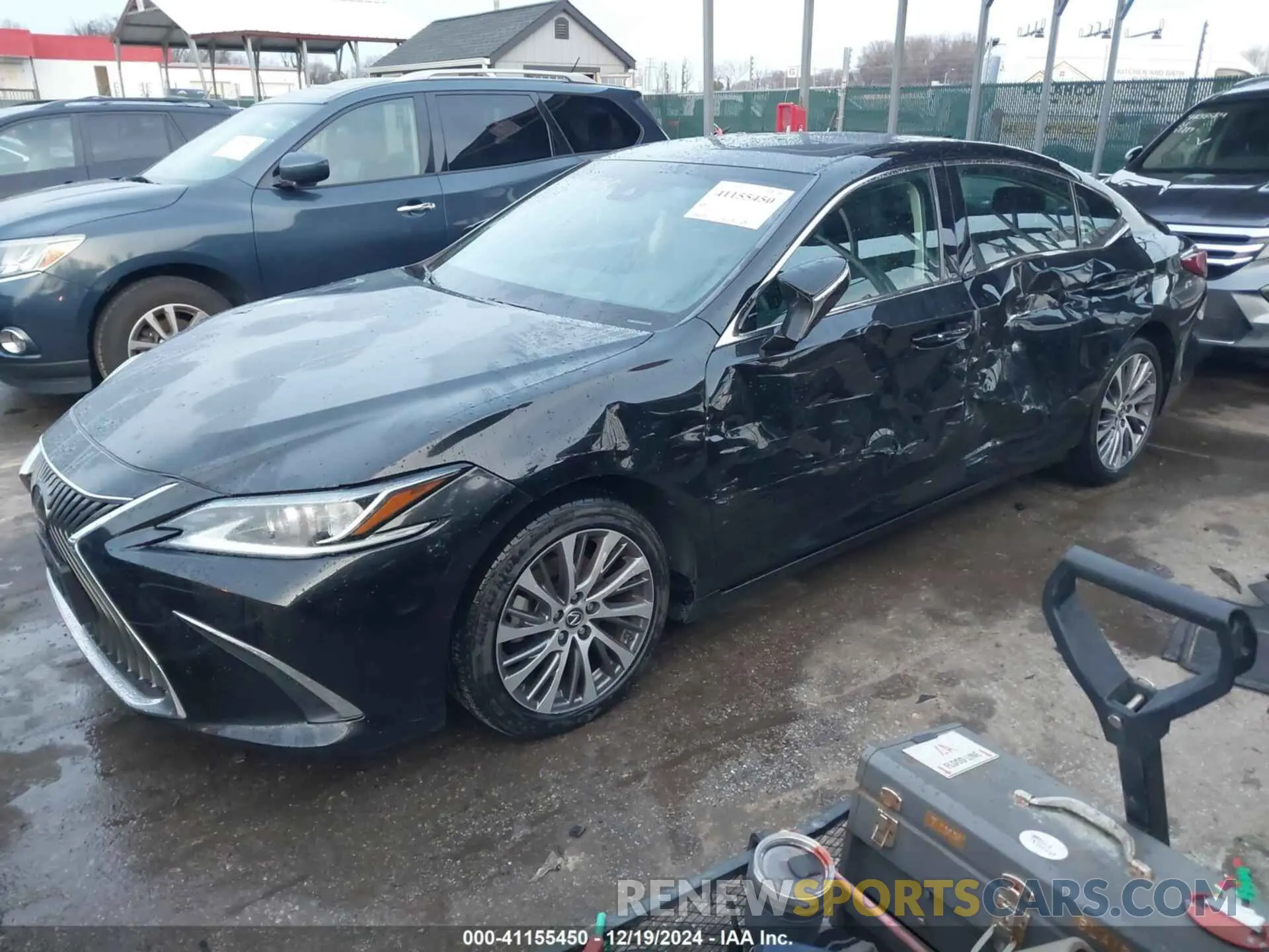 2 Photograph of a damaged car 58ABZ1B19KU013386 LEXUS ES 350 2019