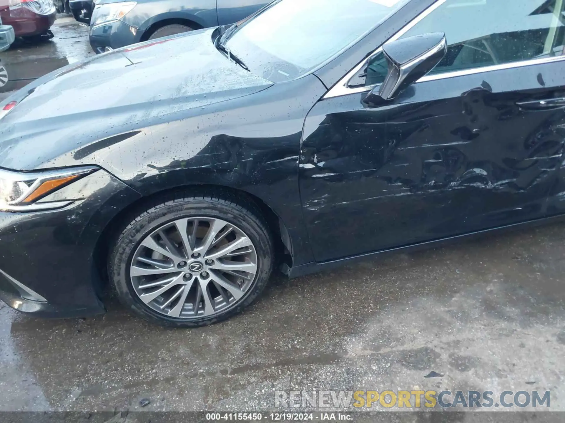 6 Photograph of a damaged car 58ABZ1B19KU013386 LEXUS ES 350 2019